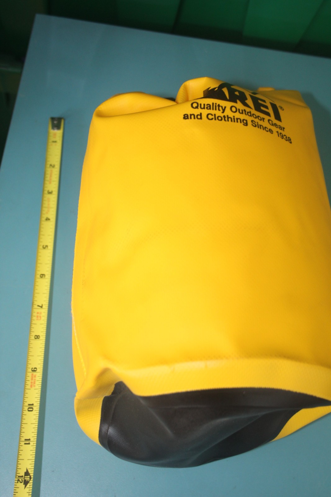 YELLOW REI SMALL DRY BAG SUPERSACK 600 CI = 10L NEW WITH TAGS