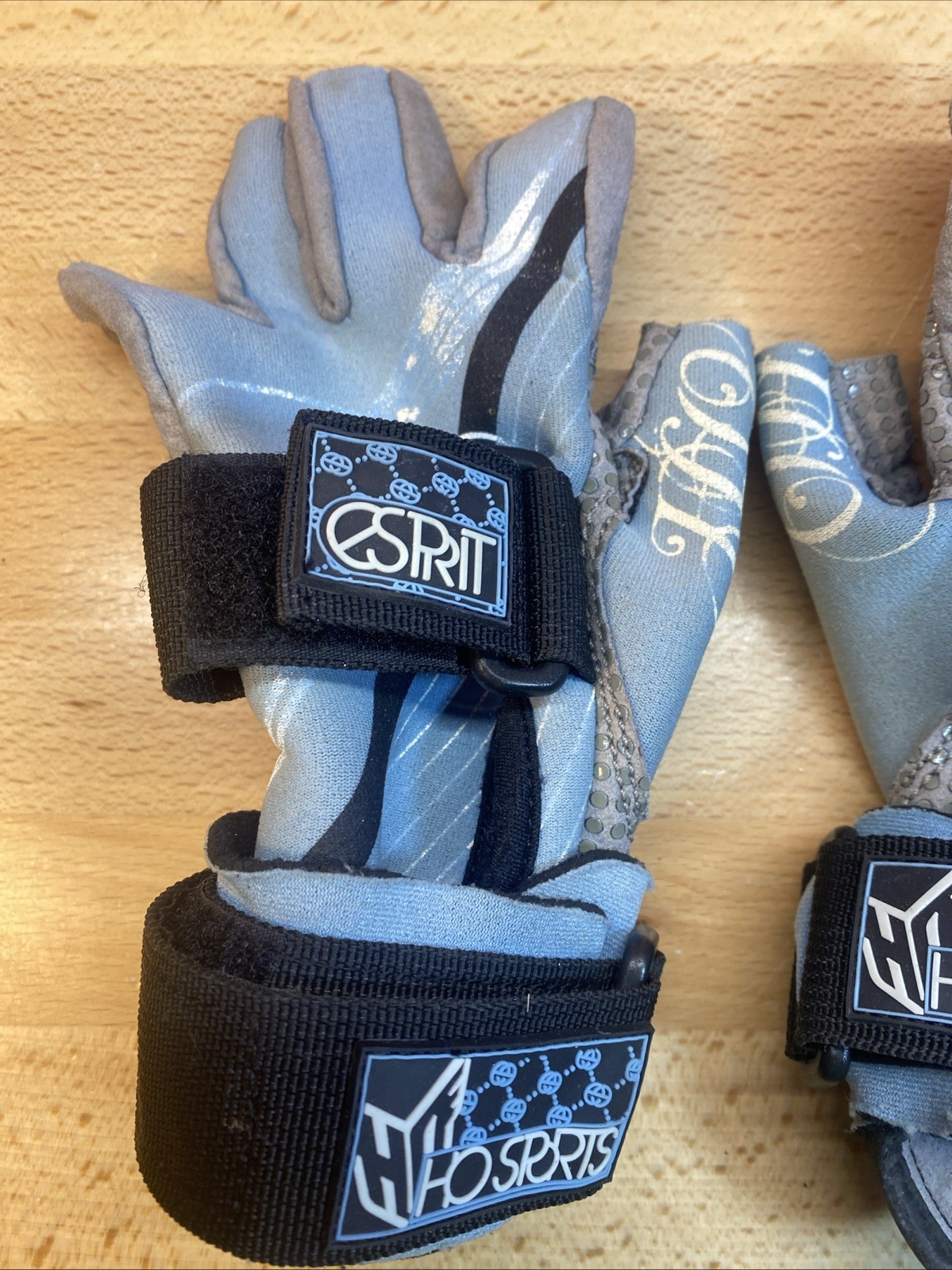 VTG HO Sports Water Ski Gloves Womens Med 3/4 Wrist Support Ultimate Grips