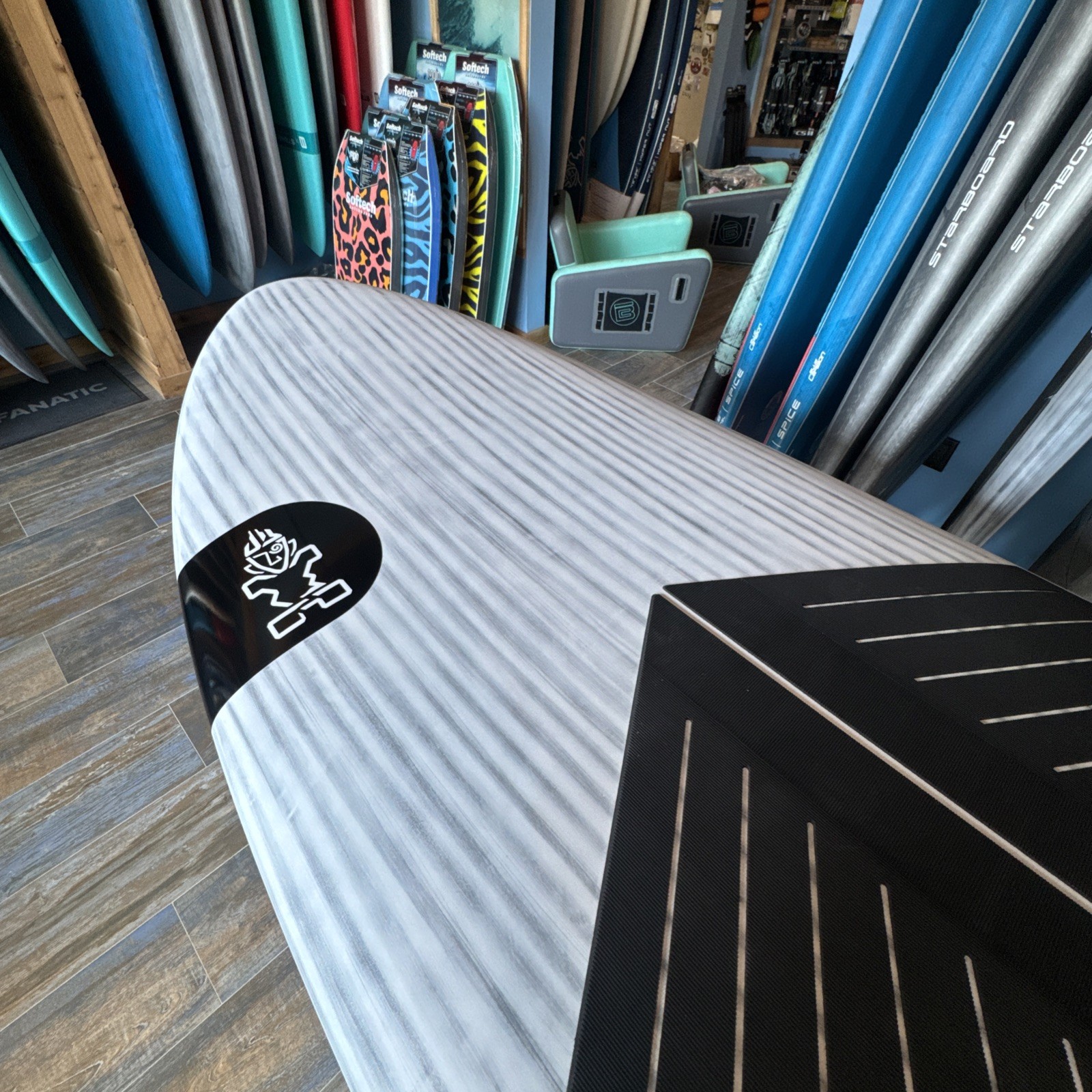 2026 STARBOARD WHOPPER SUP LIMITED SERIES 9’0 x 33” 158L SURF STAND UP BOARD