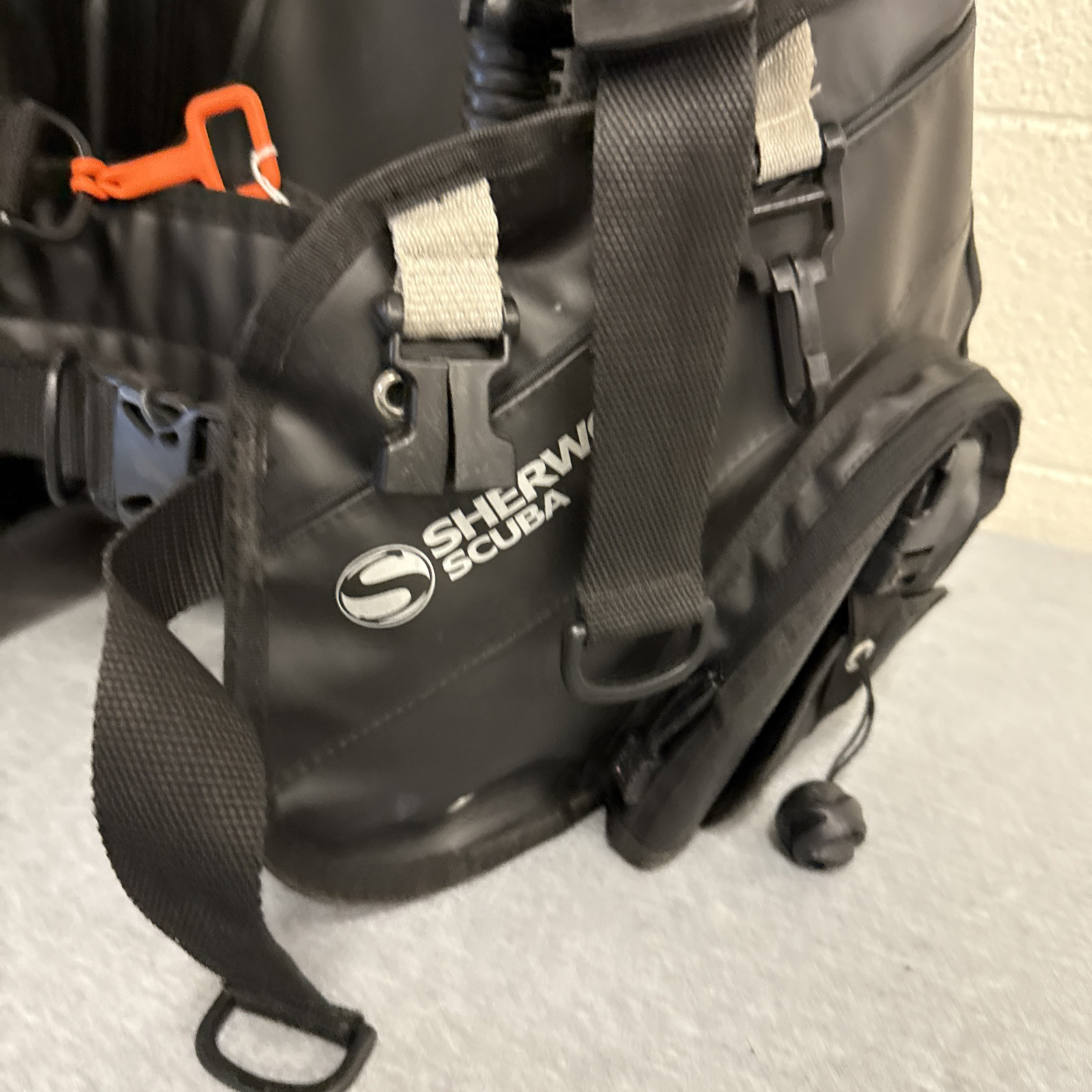 Sherwood Zodiac+ Water Resistant Scuba Diving Medium