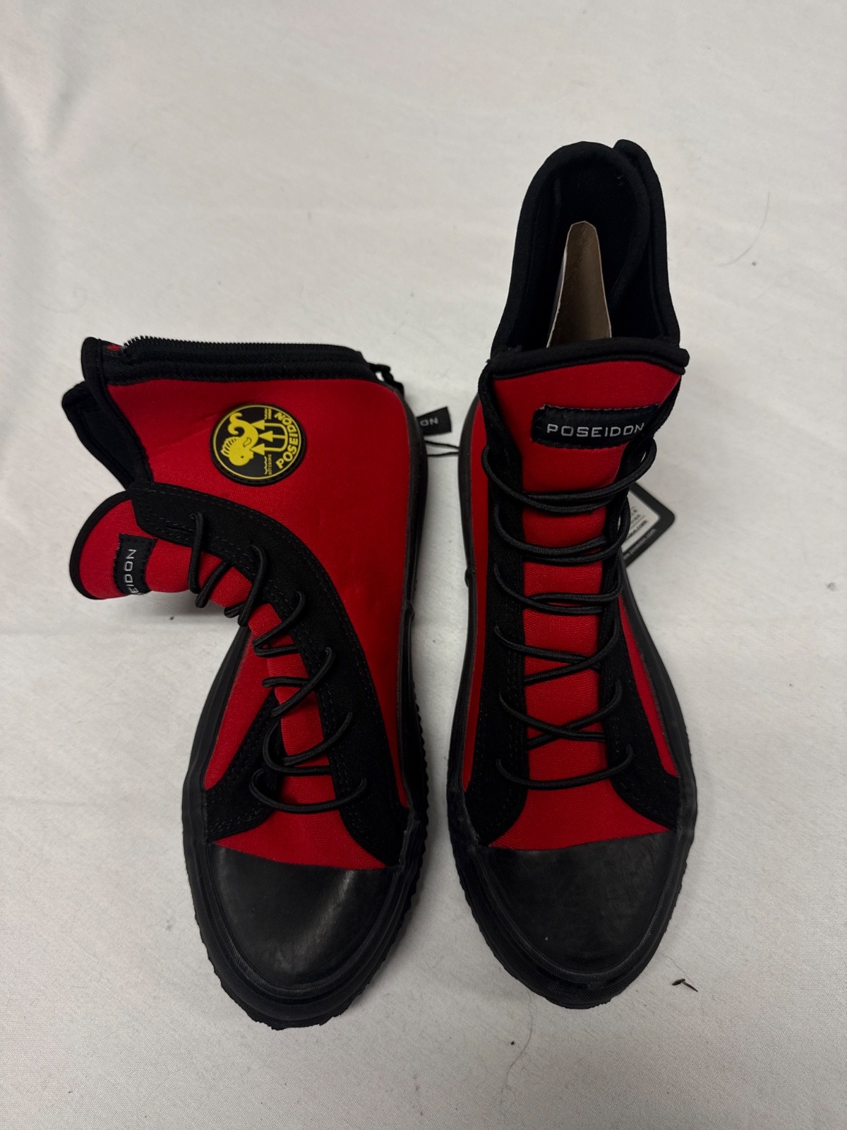 Poseidon One Shoe size male 9 female 11 Red/Black,0189