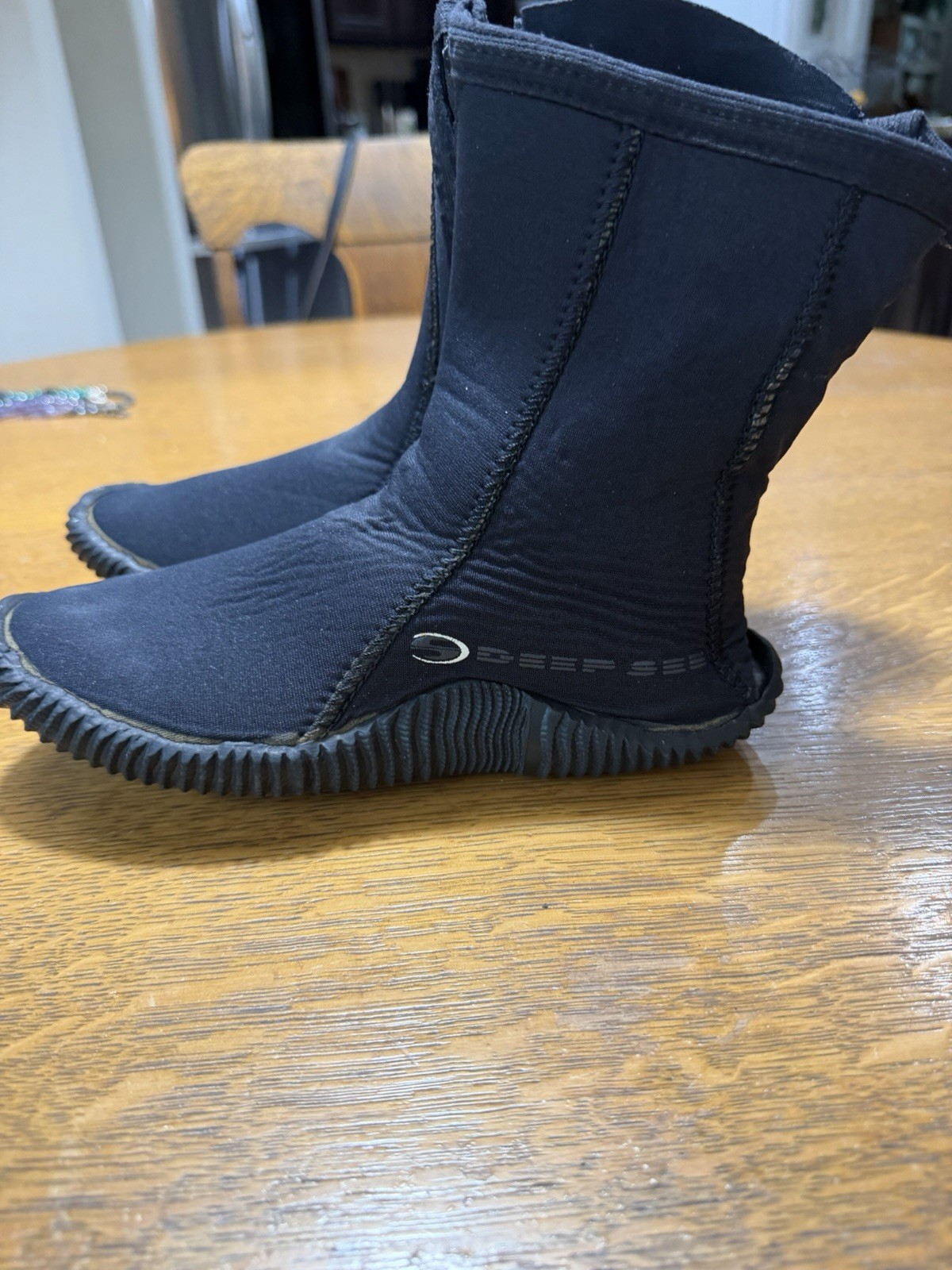 Deep See 6.5mm Neoprene Water Boots Black Zip Closure women’s US Size 5 Euro 37
