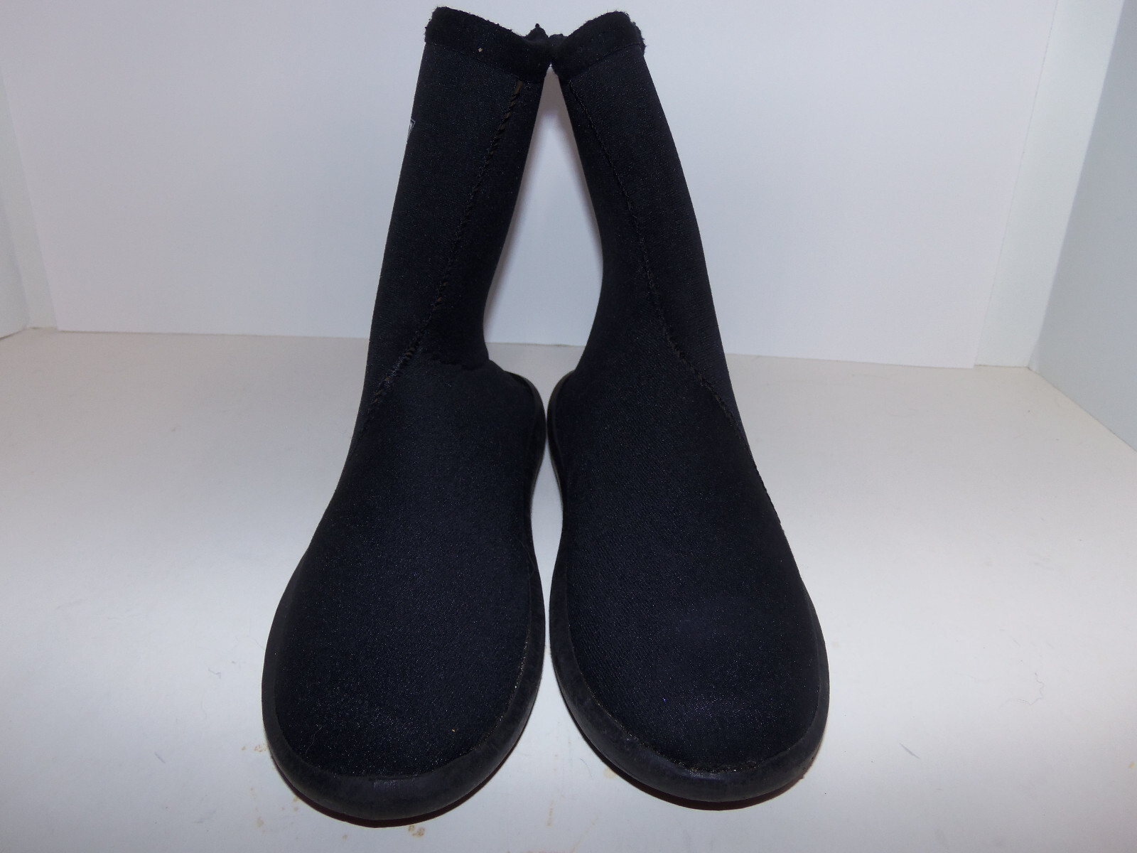 DEEP SEE Black Poly Neoprene Dive Boots Snorkeling Water Shoes Size X-SMALL