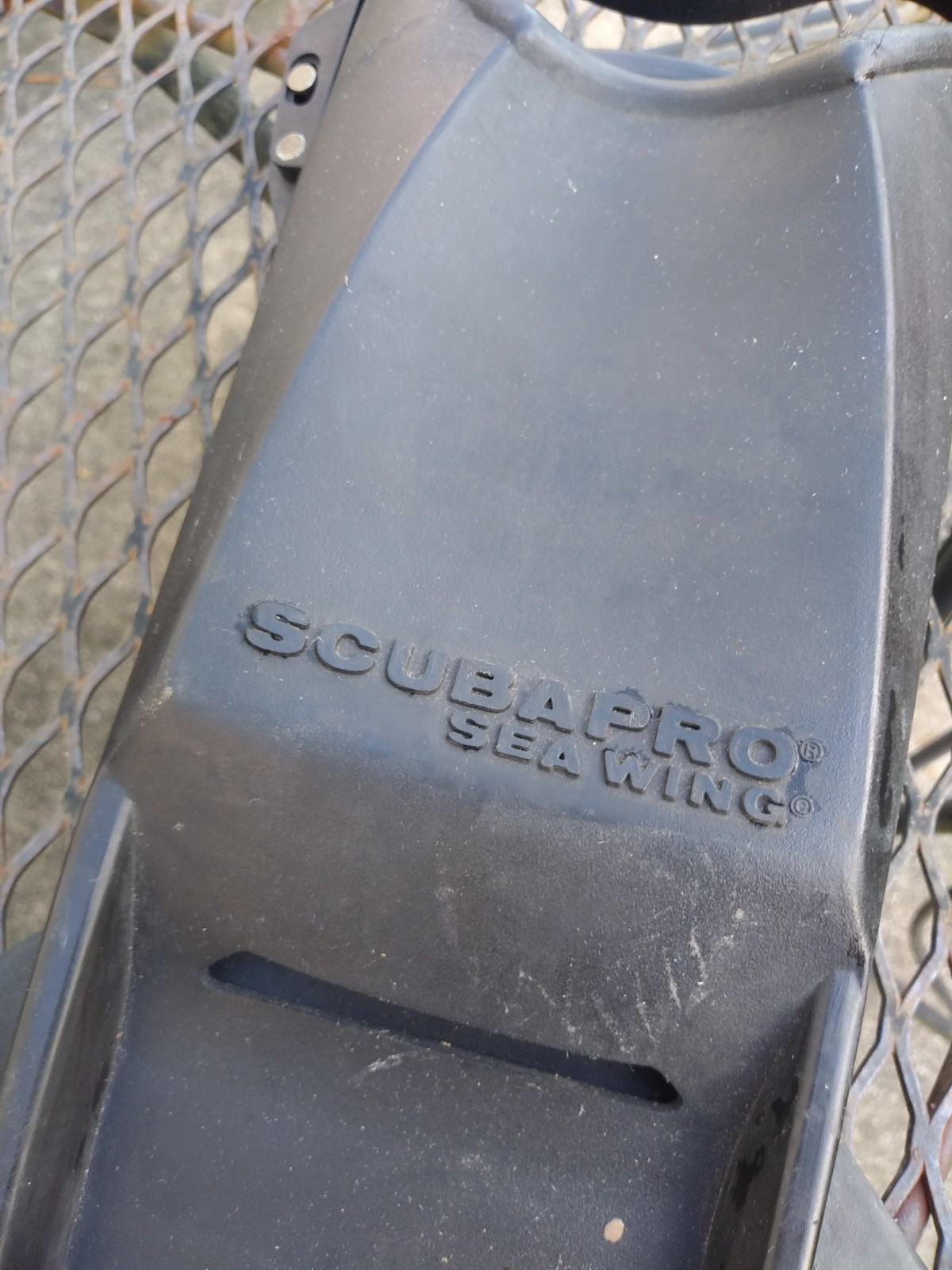 Vintage SCUBAPRO SEA WING X-Large DIVING SCUBA SNORKELING Black 25-550-000