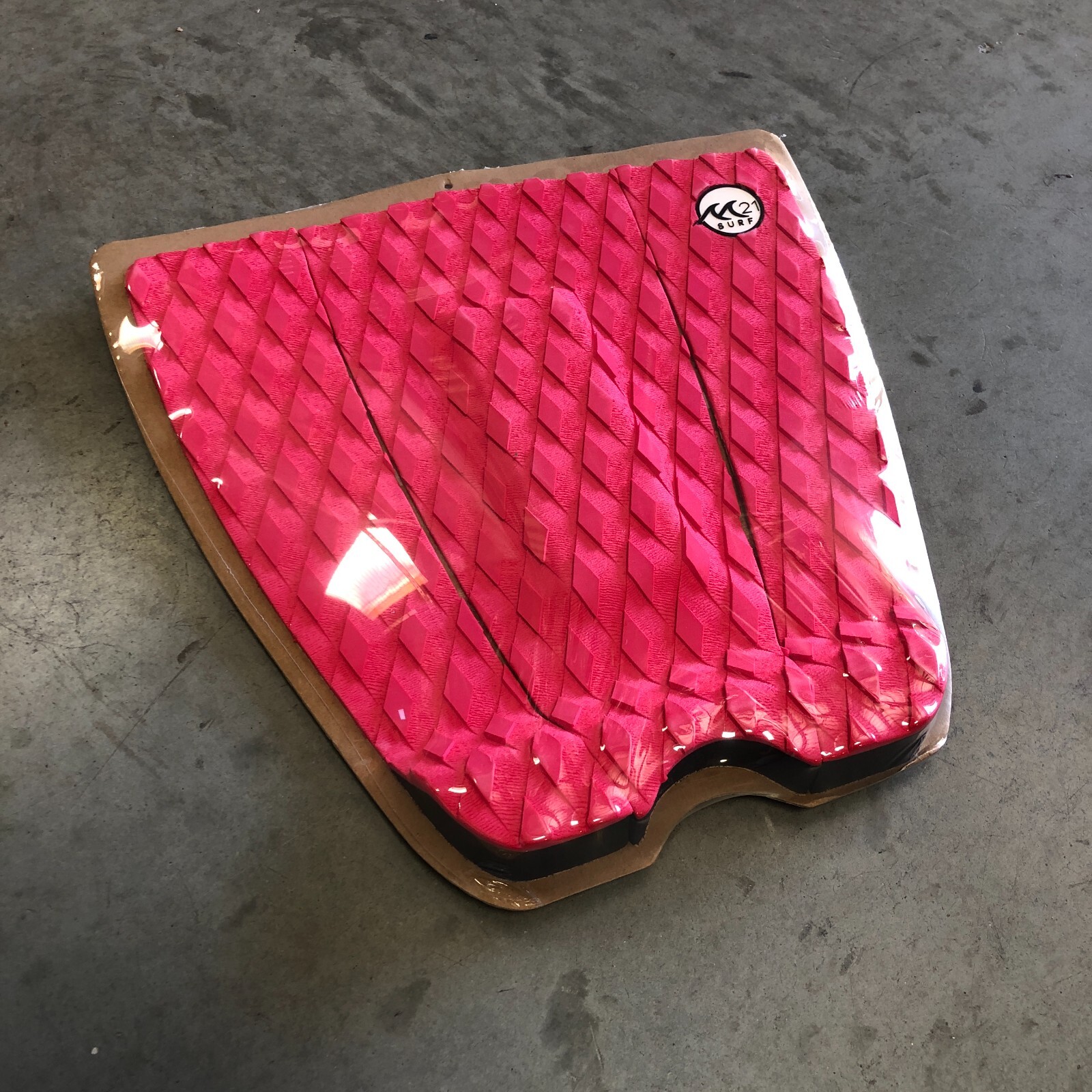 Surfboard Traction Pad – 3 Piece Diamond Red M21 | Skimboard | Shortboard