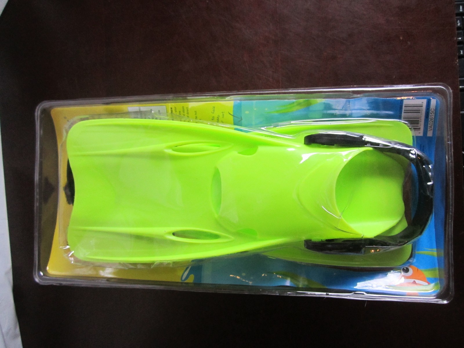 NEW Wave Fins, Snorkel Mask 3 Piece Set, yellow, Whale Jr MSF, Ages 3-6 swimming