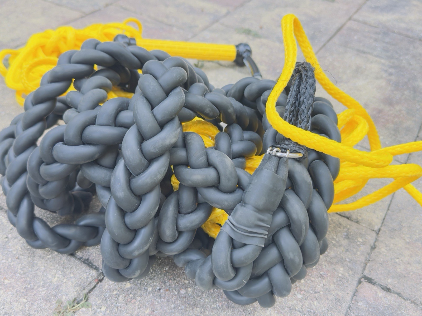 Original Banshee 20FT Bungee Tow System w/ 30FT Tow Rope – Excellent Condition
