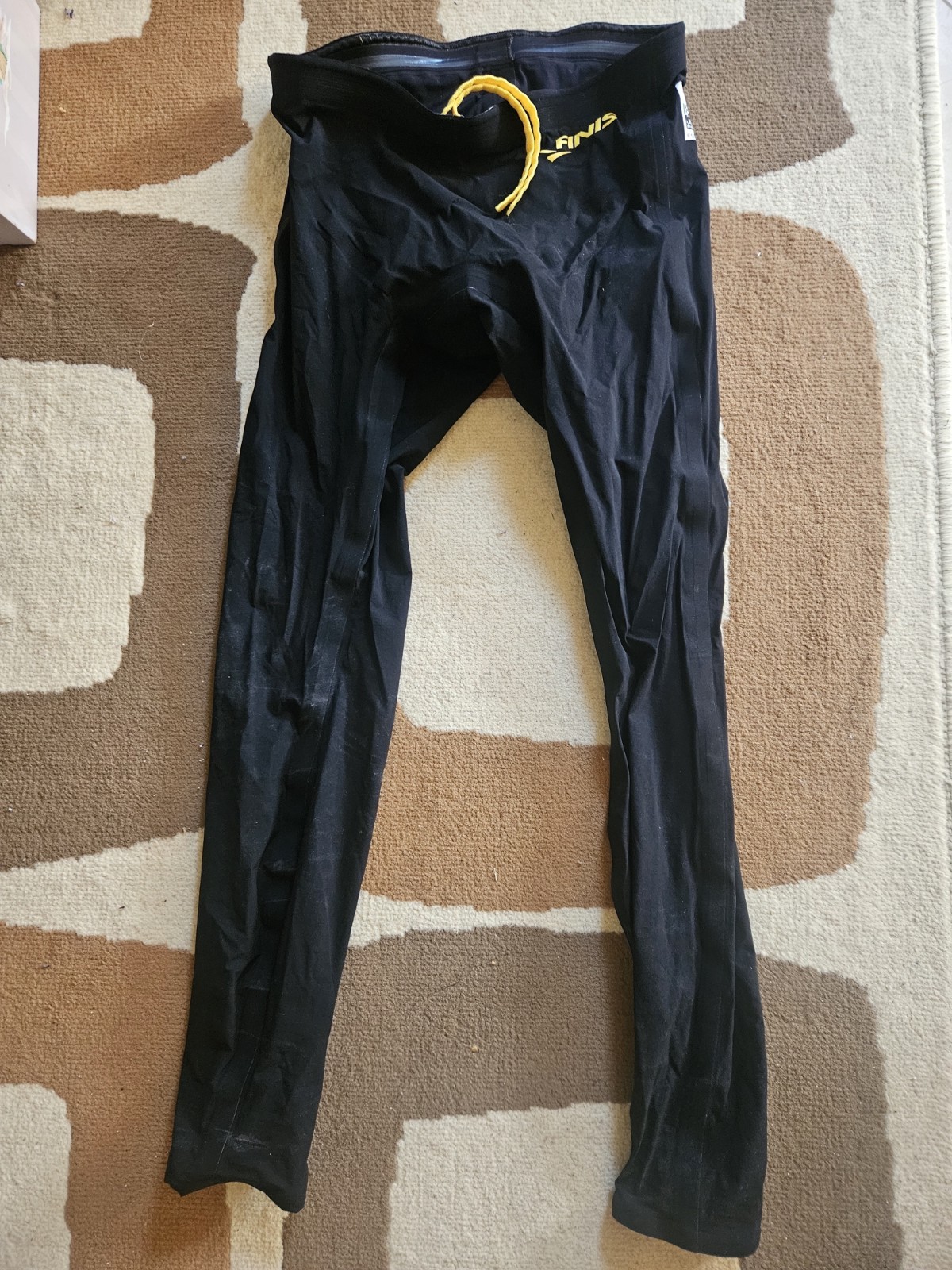 FINIS Open Water Vapor Competitive Swim Pants Size 30 Black Nylon/Elastane