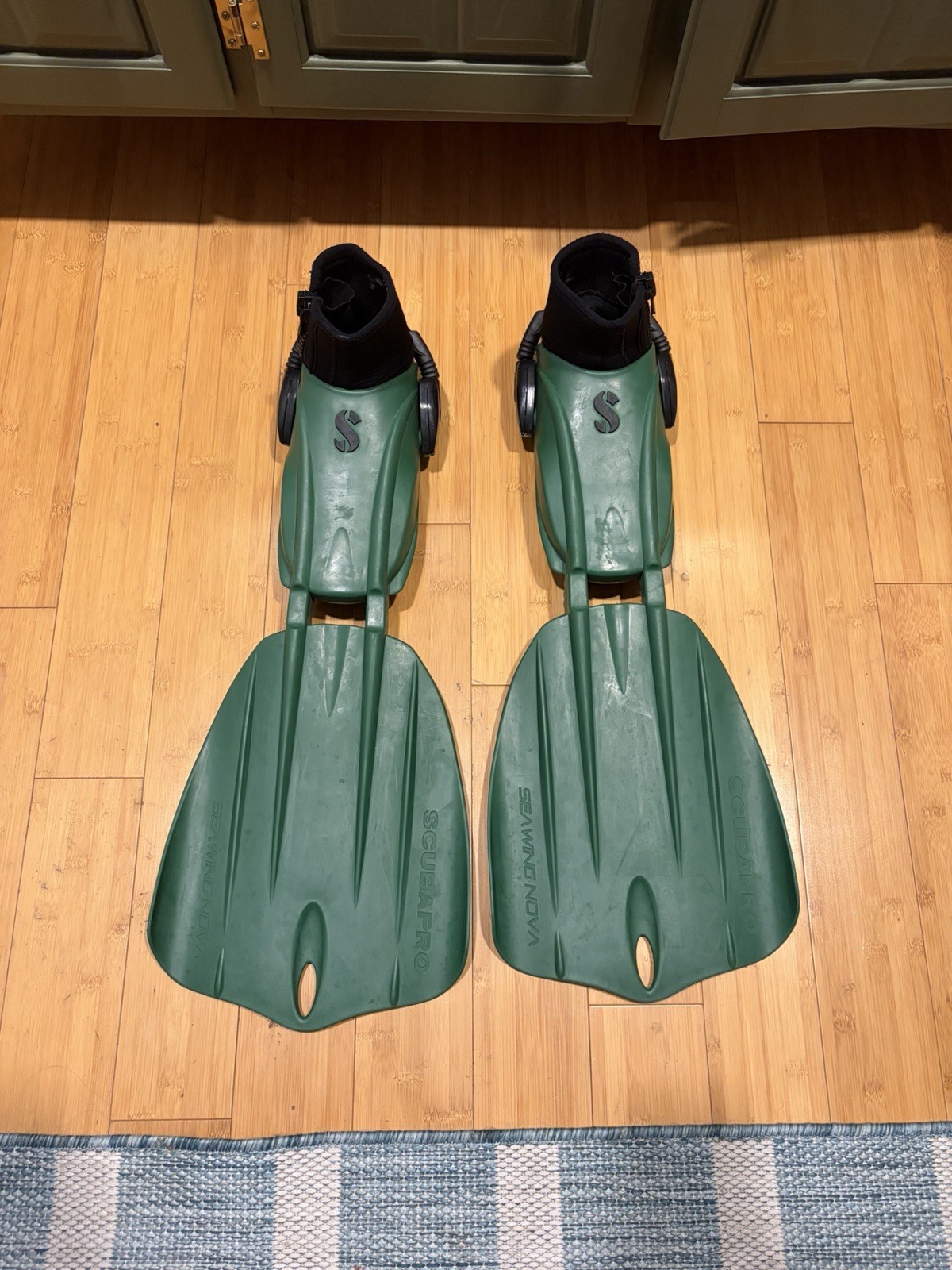 Scubapro Seawing Nova Gorilla Fin Large Army Green