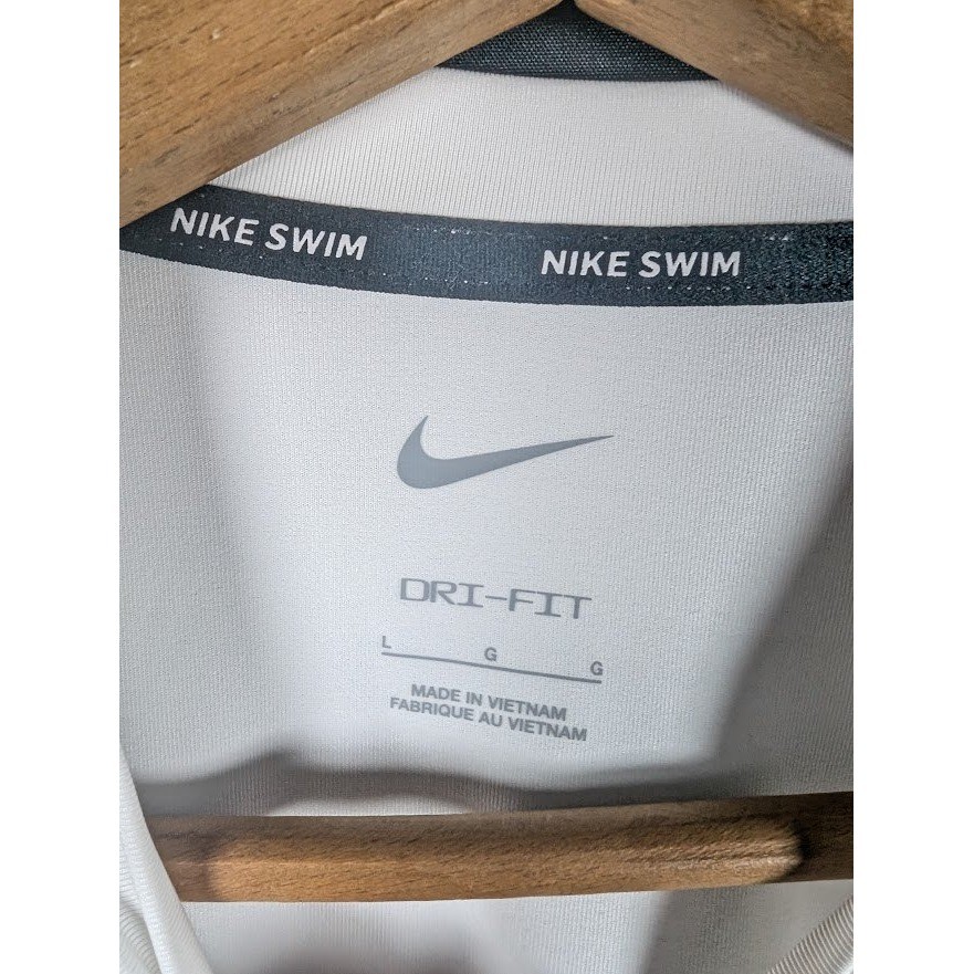 Nike Swim Dri-FIT Hydroguard Womens’s Size Large NESSA421-100 Rash UPF 40+ NEW