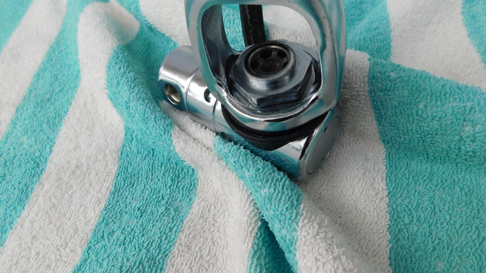 Scubapro MK10 Read all details ,Perfect Mechanical condition, read all details