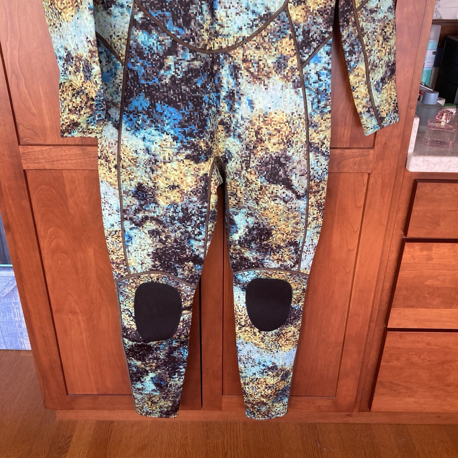 Wetsuits Mens 3MM Camo Neoprene Scuba Diving Unisex One Piece Sport Skin Large