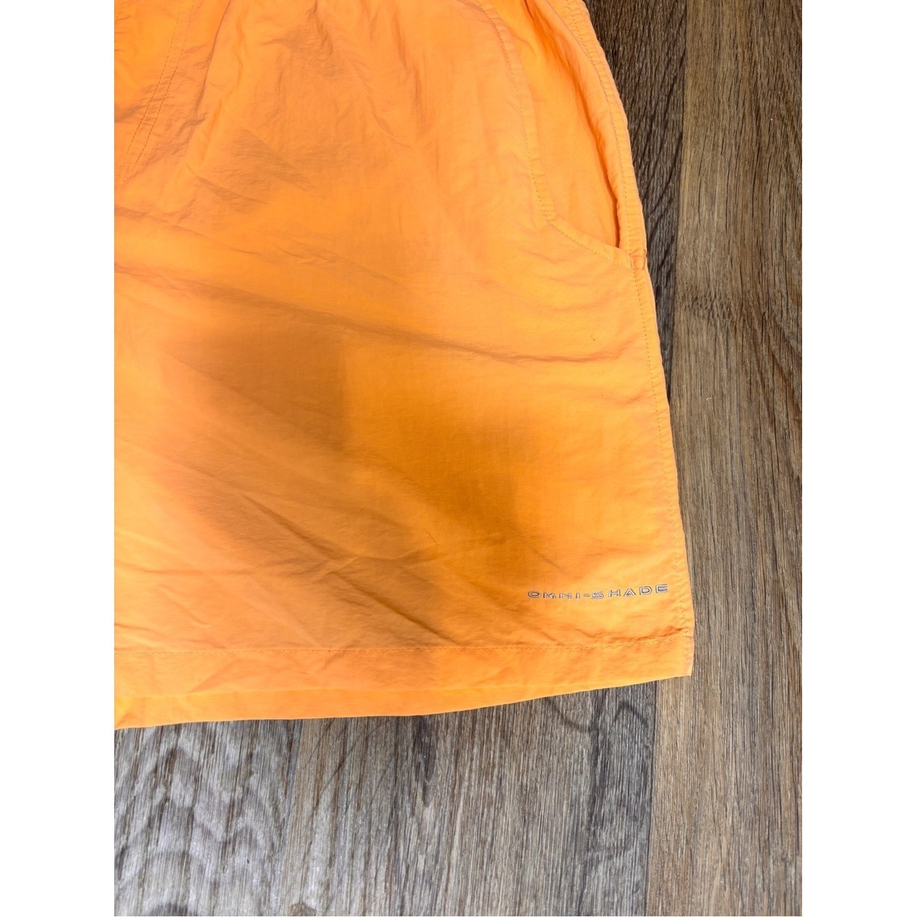 Columbia PFG Omni-Shade Men’s Neon Orange Swim Trunks Size Large Fishing Beach