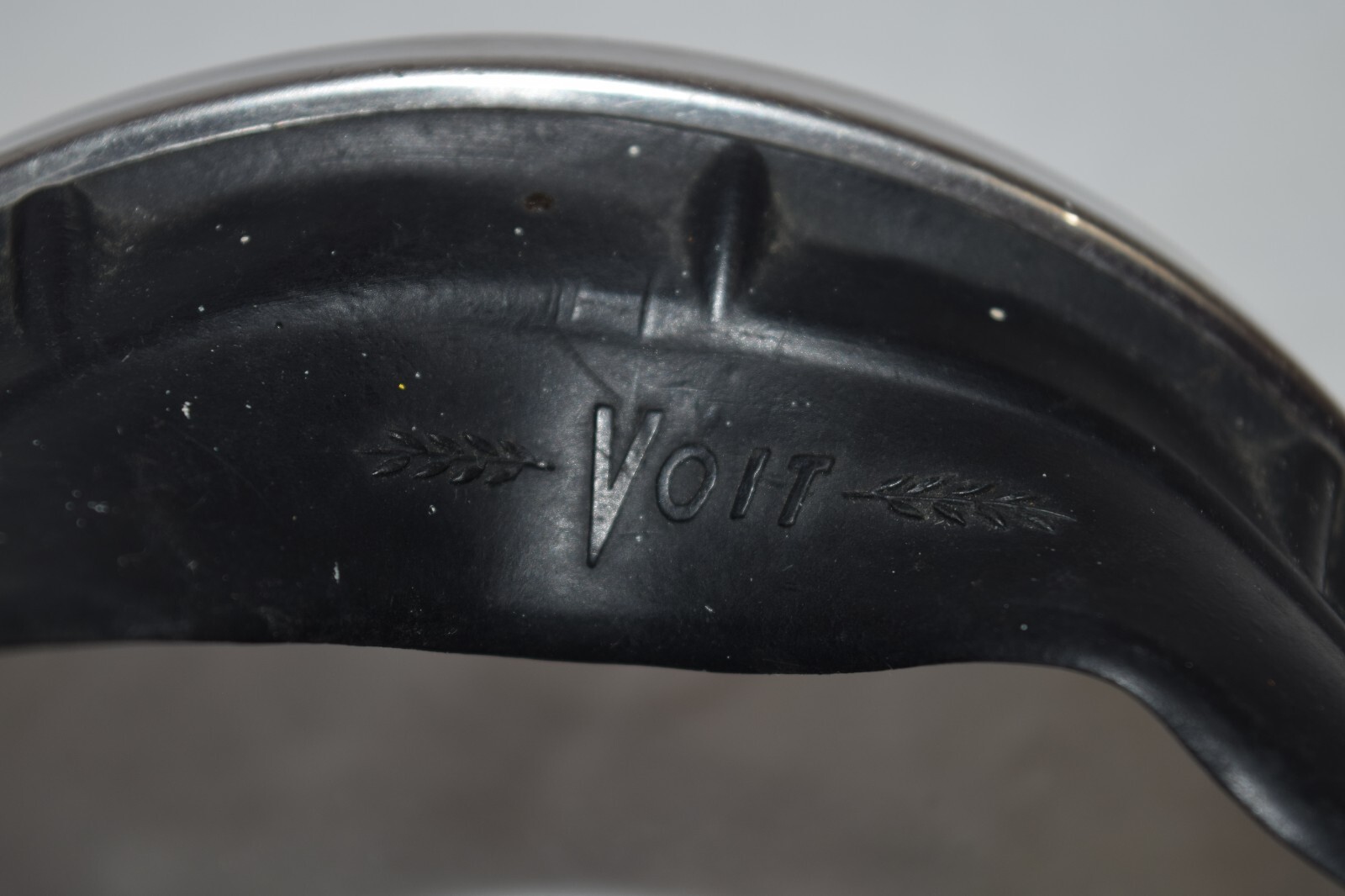 Vintage Voit Black Swimming Diving Mask 88 457 Tempered Oval Glass Strap GUC