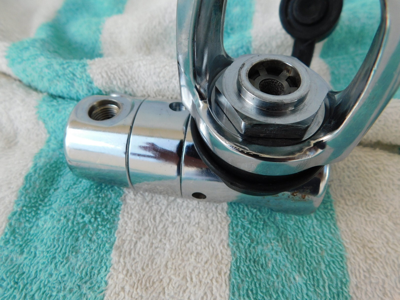 Scubapro MK10 Read all details ,Perfect Mechanical condition, read all details