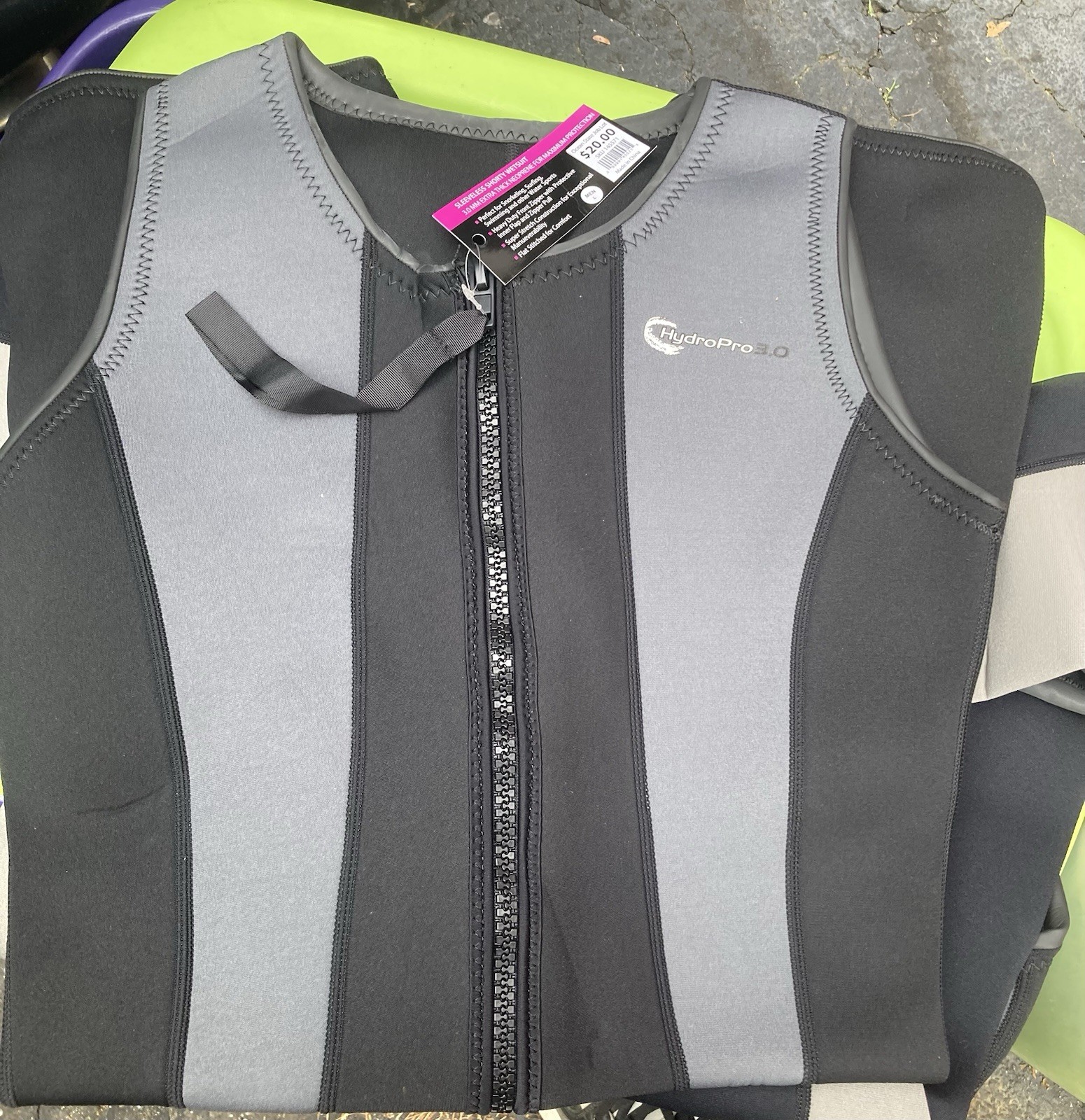HYDROPRO 3.0 Black & Gray Woman’s WET SUIT-SLEEVELESS SIZE Large (NEW w/Tags)
