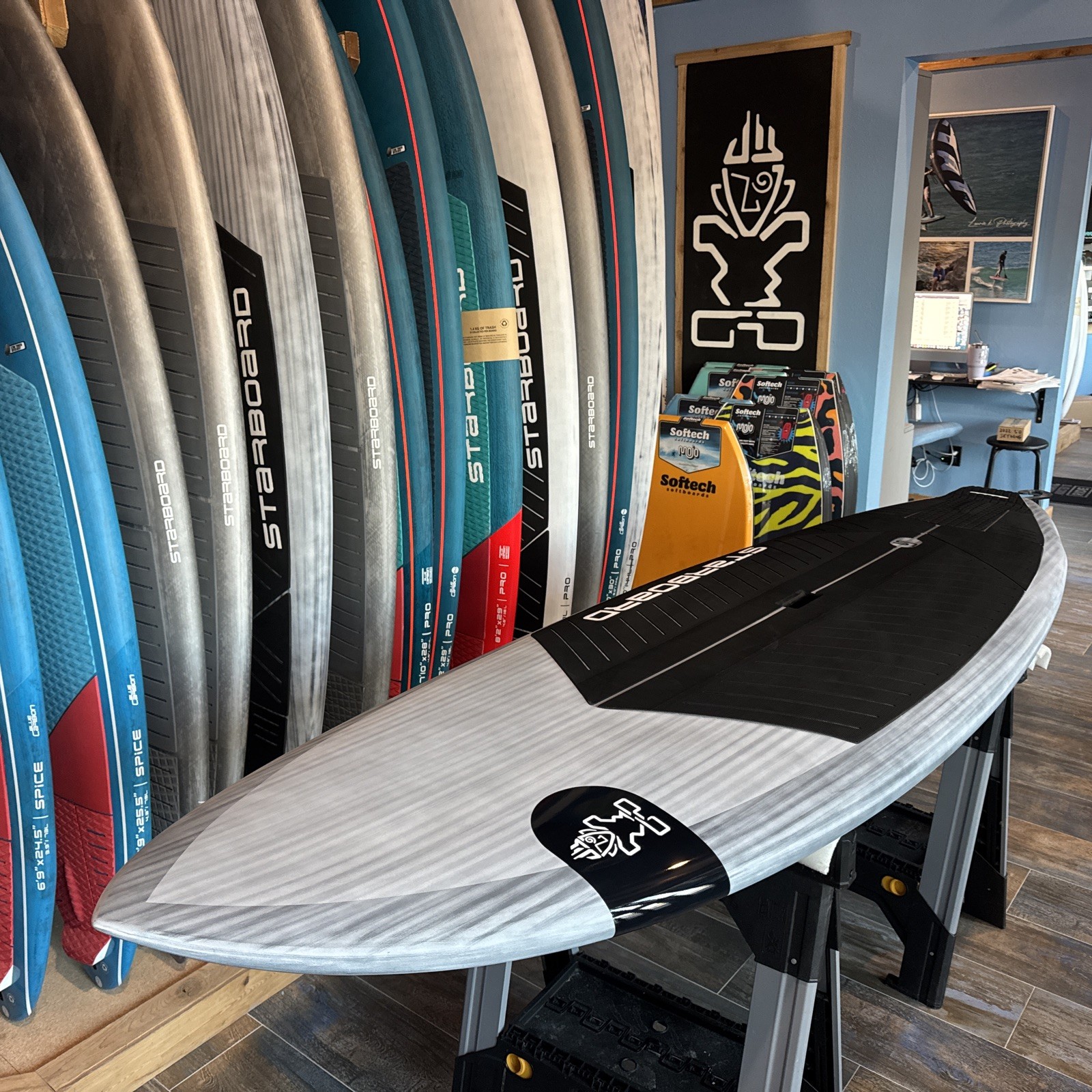 2026 STARBOARD SPICE SUP LIMITED SERIES 8’8 X 32″ 140L SURF STAND UP BOARD