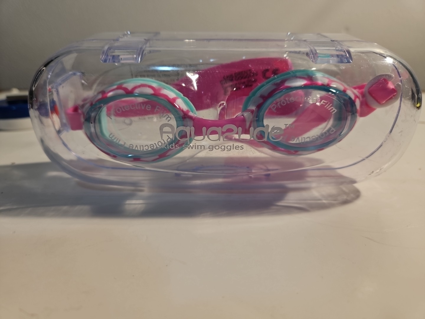 Aqua2ude Kids Swim Goggles Pink & Green With Protective Case, Ages 6+ Brand New