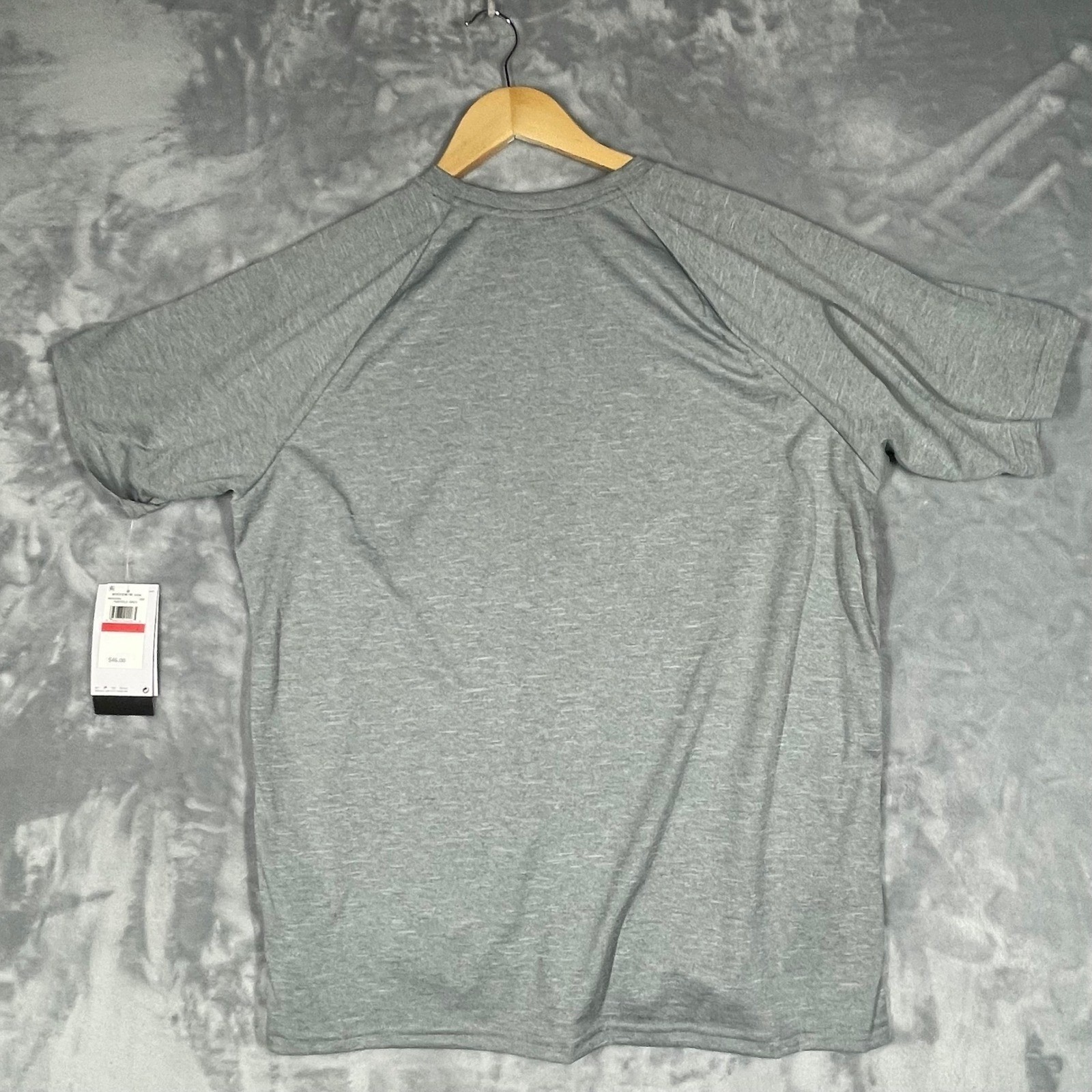 Nike Swim Mens Dri-FIT Rash Guard Short Sleeve UPF 40+ Grey NESSA589 Large NEW