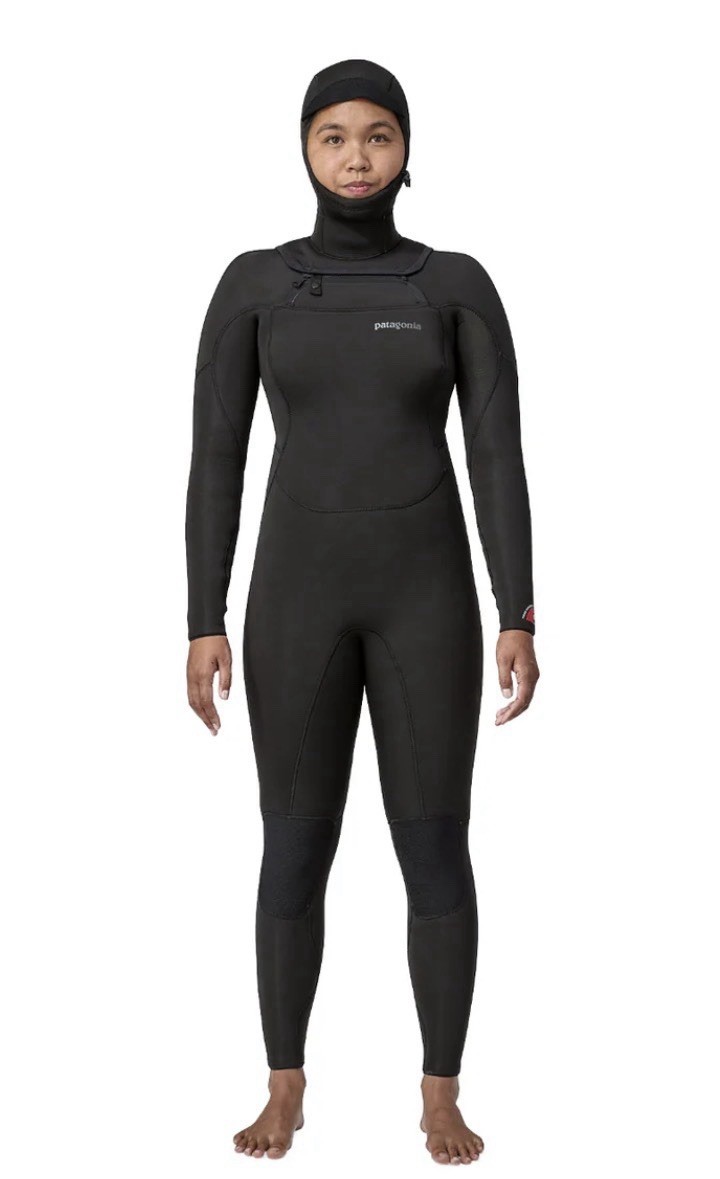 Patagonia Women’s Hooded Full Wetsuit Yulex Size 6 Black/Red