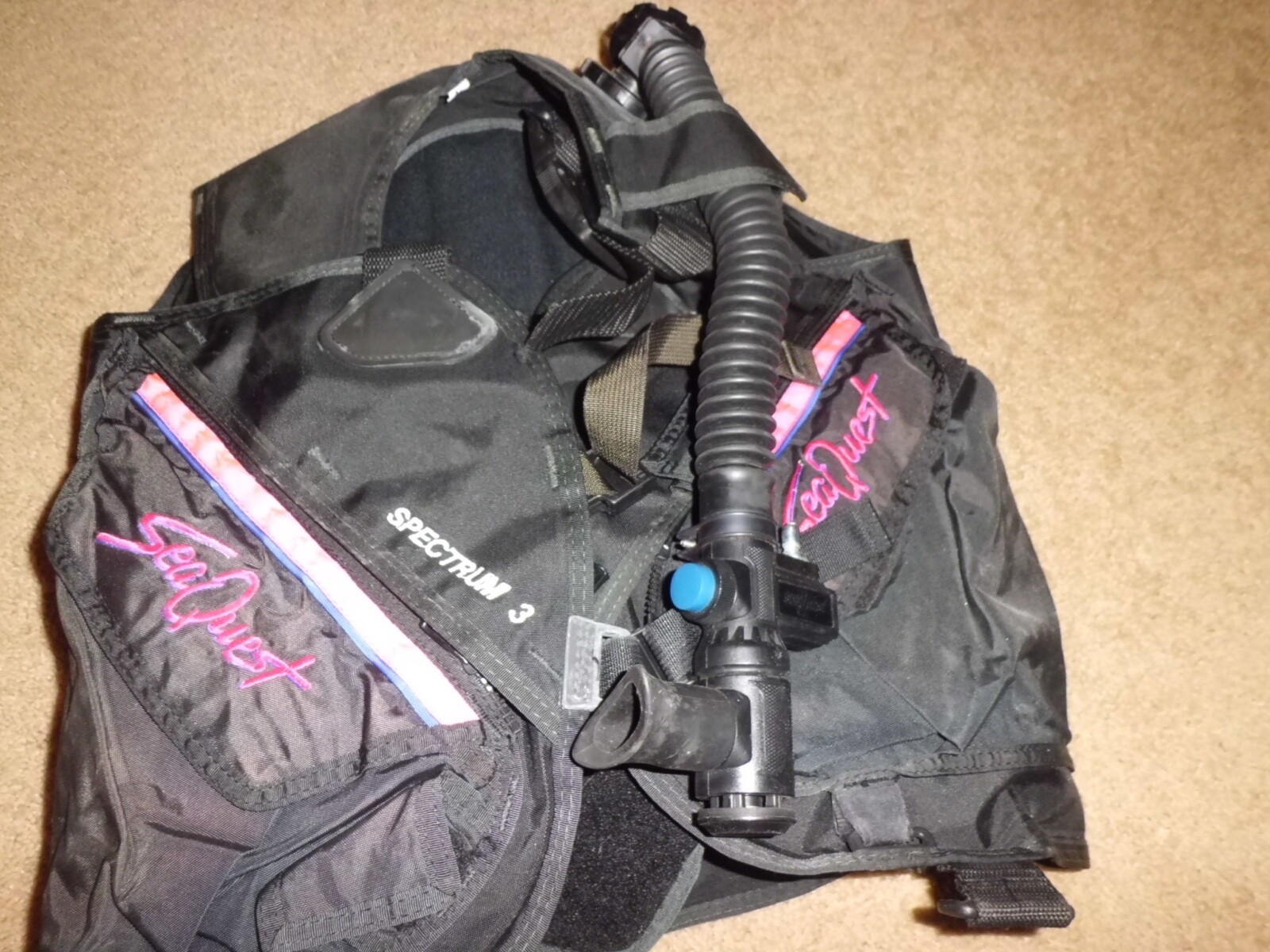 Sea Quest Spectrum 3 Medium Scuba Diving Vest