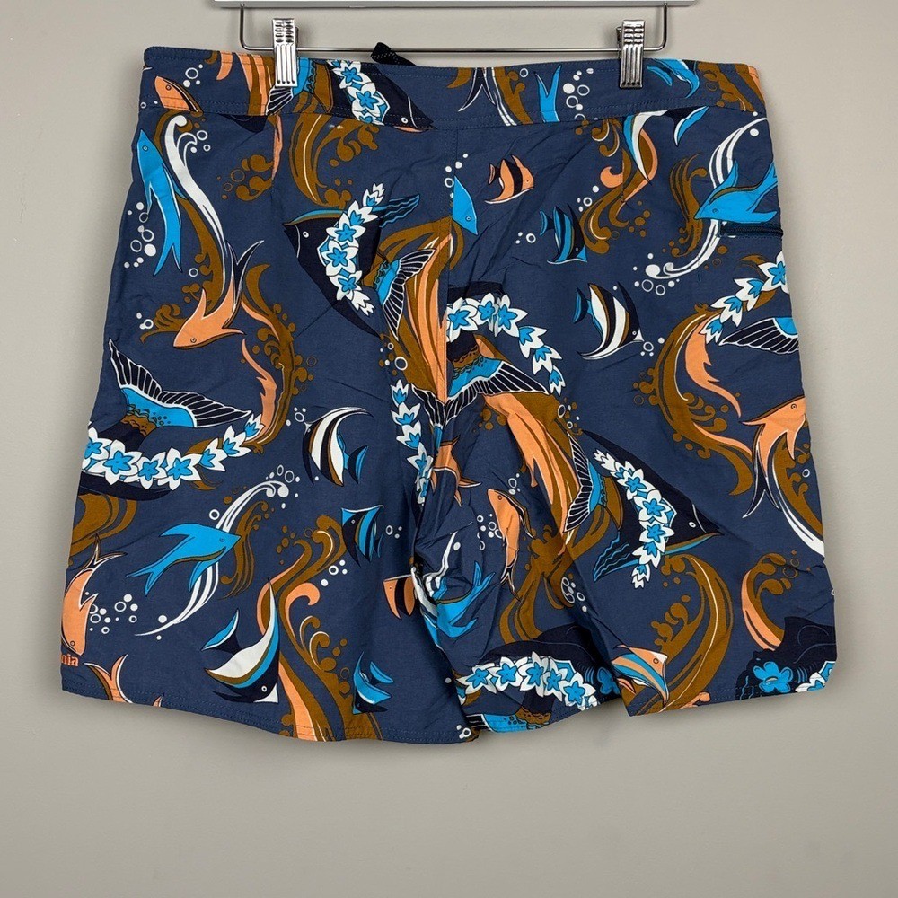 Patagonia Men’s Wavefarer Blue and Orange Board Shorts Paradise Fish SZ 36