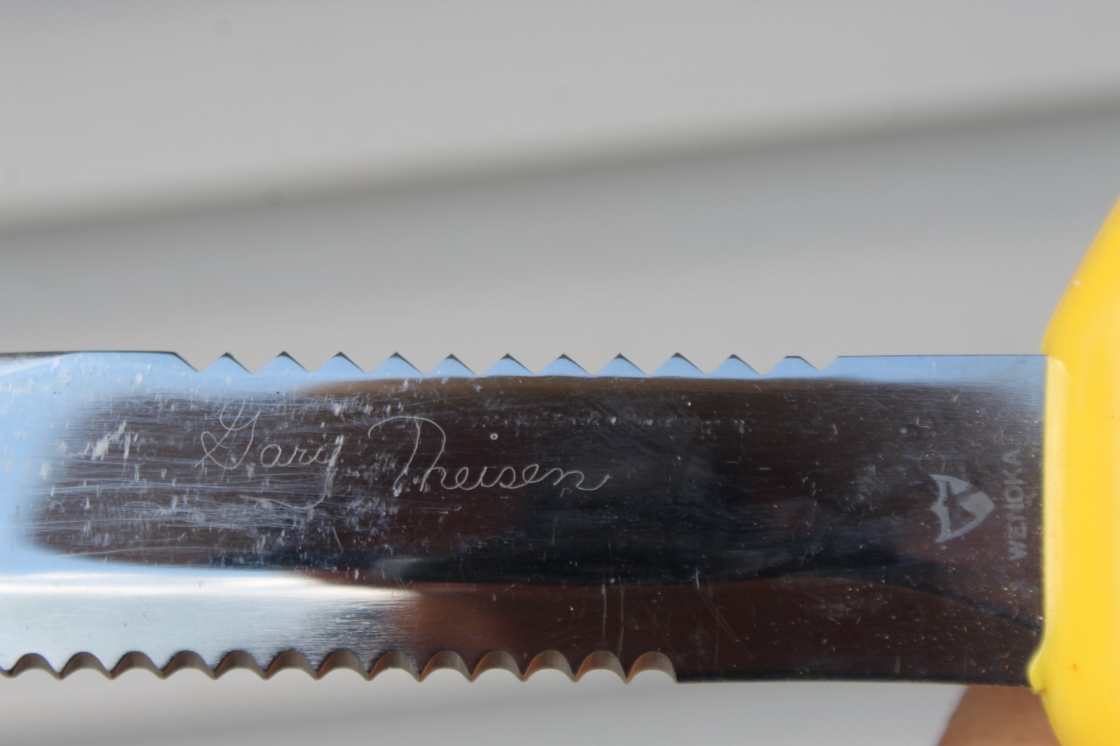 Vintage Wenoka #7906 Dive Knife w Sheath Stainless Steel Rubber Grip Yellow