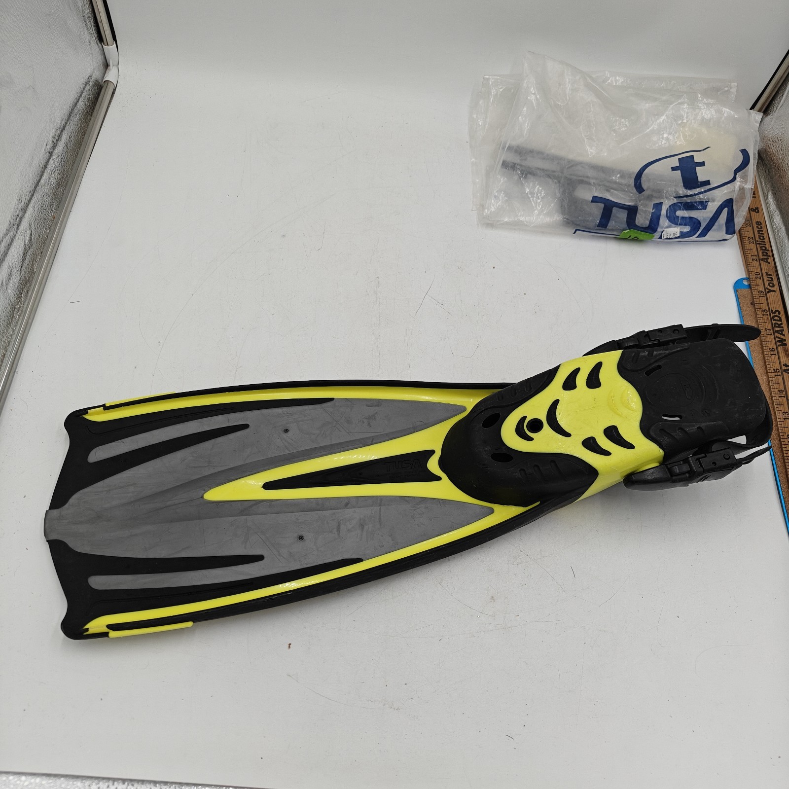 Tusa Solla Dive Fins-Black-Large/X-Large (Mens 10-14) Open Heel Scuba Snorkel