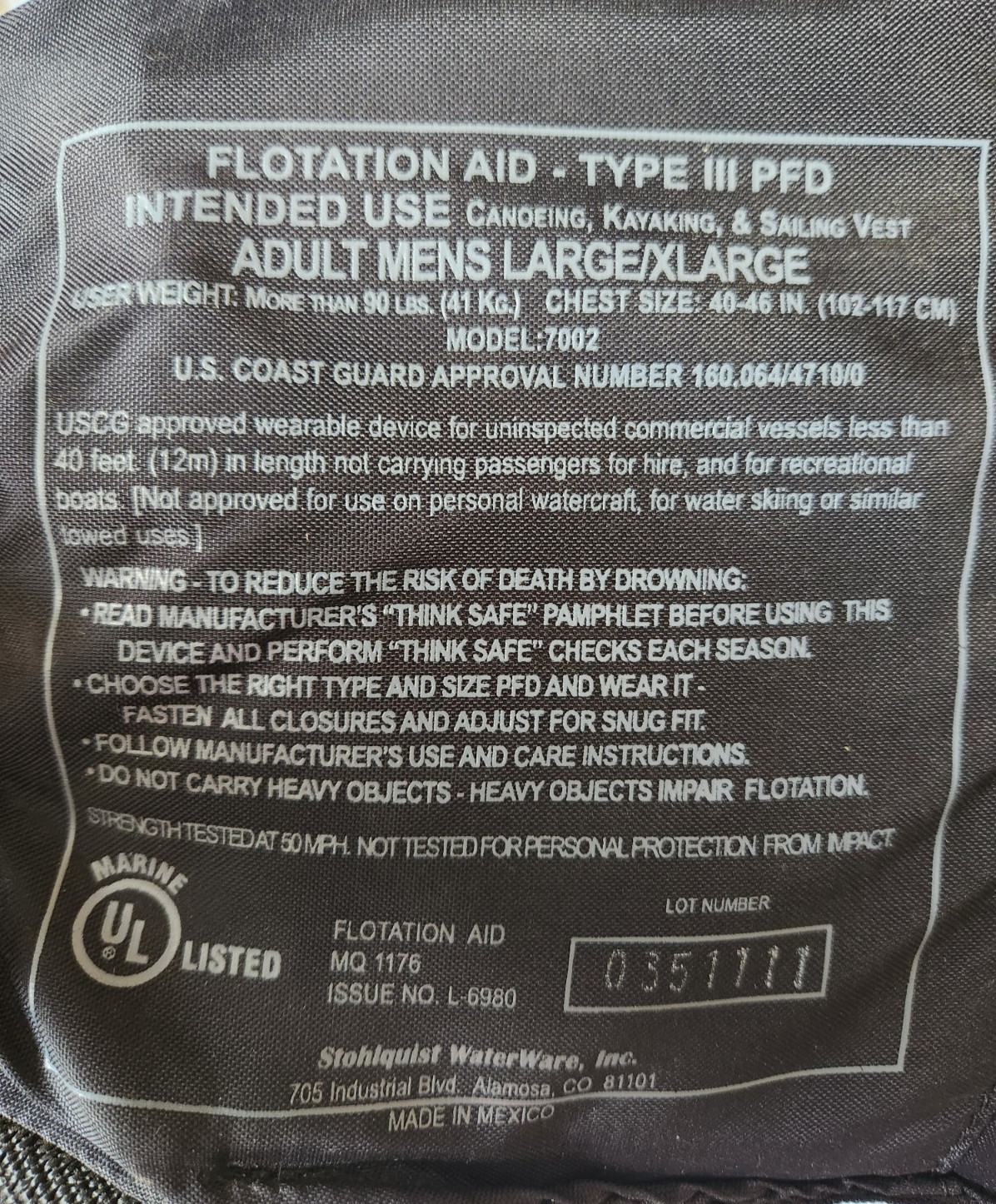Stohlquist Rocker Men’s PFD Life Jacket – L/XL Black/Red Trim (Model 7002)