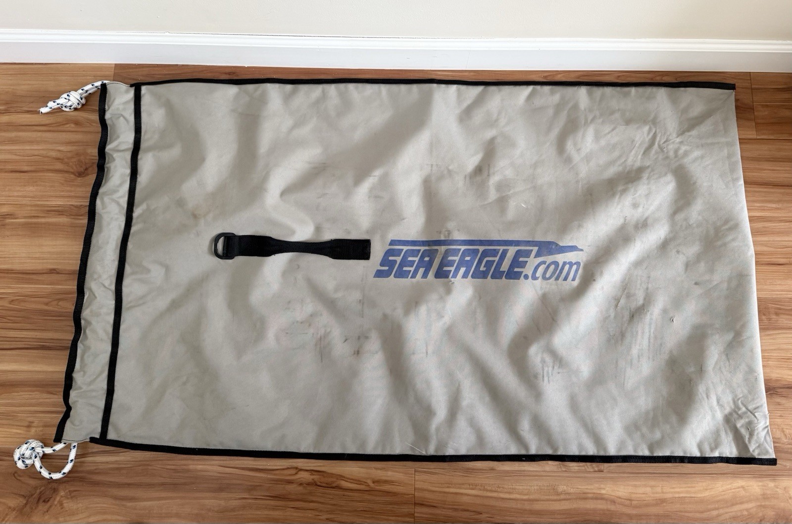 SEA EAGLE KAYAK DELUXE Two Inflatable Seats, Air Pump, Carry Bag, Accessories