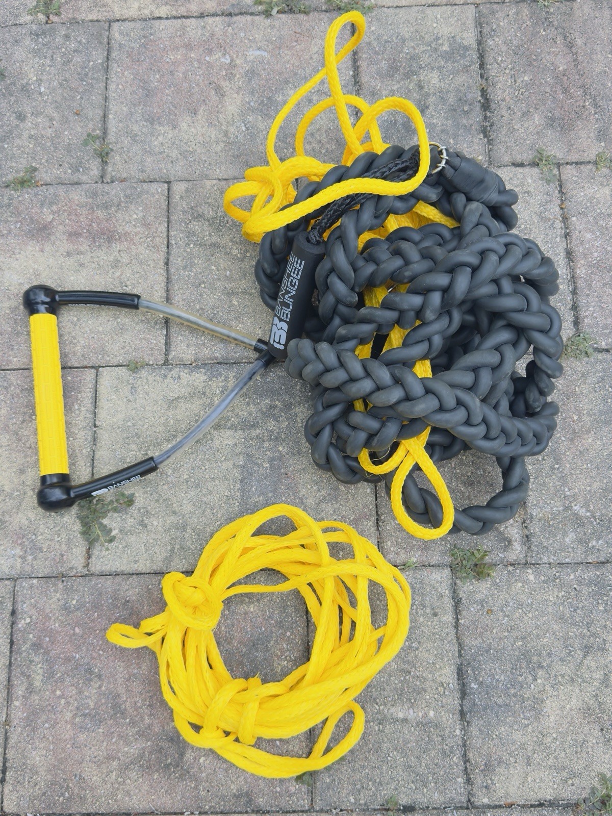 Original Banshee 20FT Bungee Tow System w/ 30FT Tow Rope – Excellent Condition