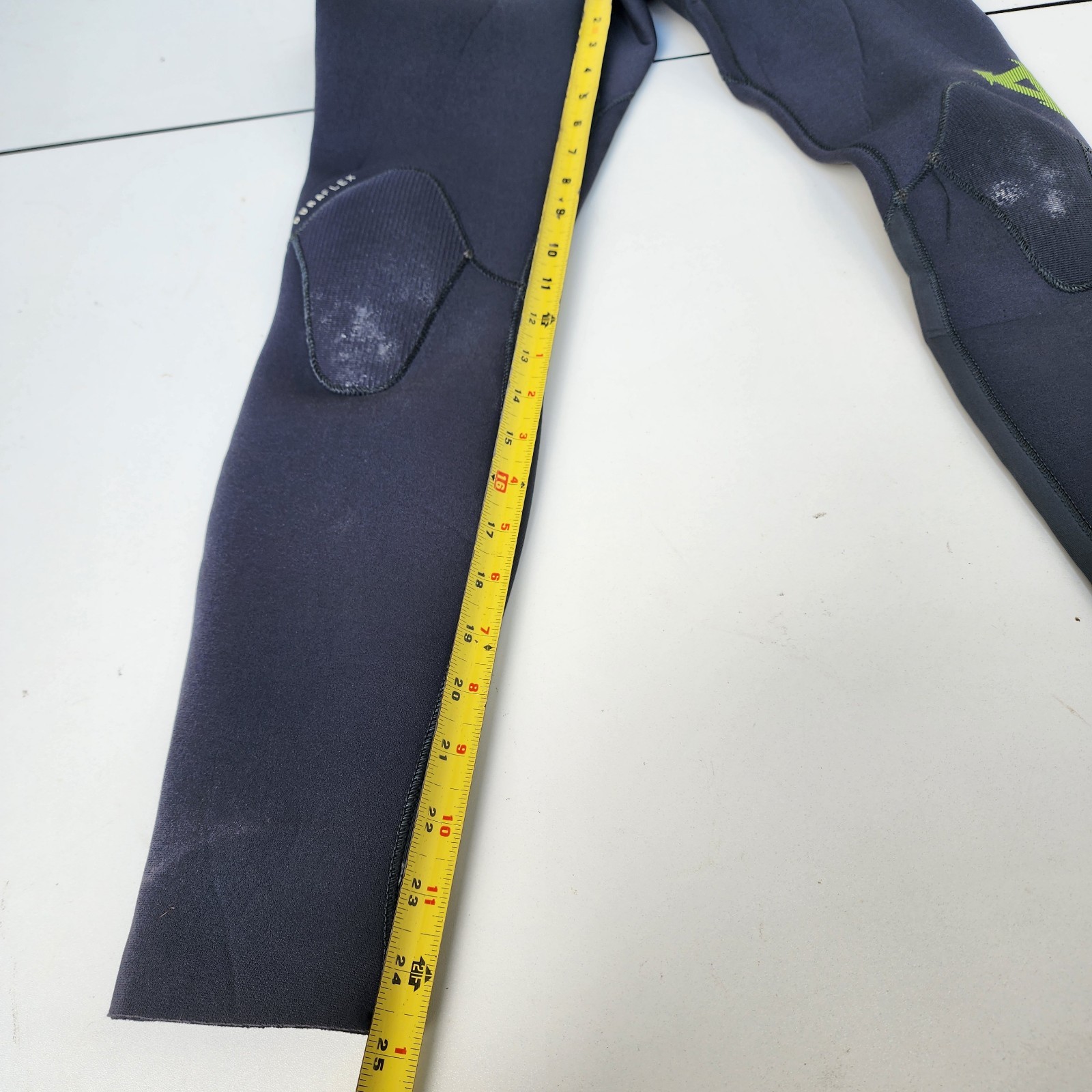 XCEL Revolt full Wetsuit SCUBA Gray Lime Green Youth size 14