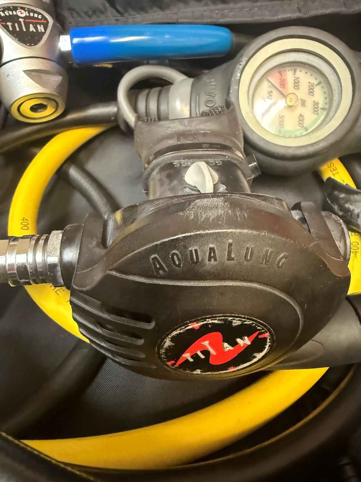 SCUBA REGULATOR-Aqualung Titan, Oceanic OCTO, 2 Gauge Console, BCD Hose, Reg Bag