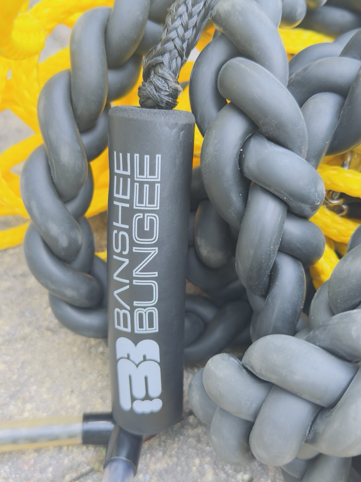 Original Banshee 20FT Bungee Tow System w/ 30FT Tow Rope – Excellent Condition