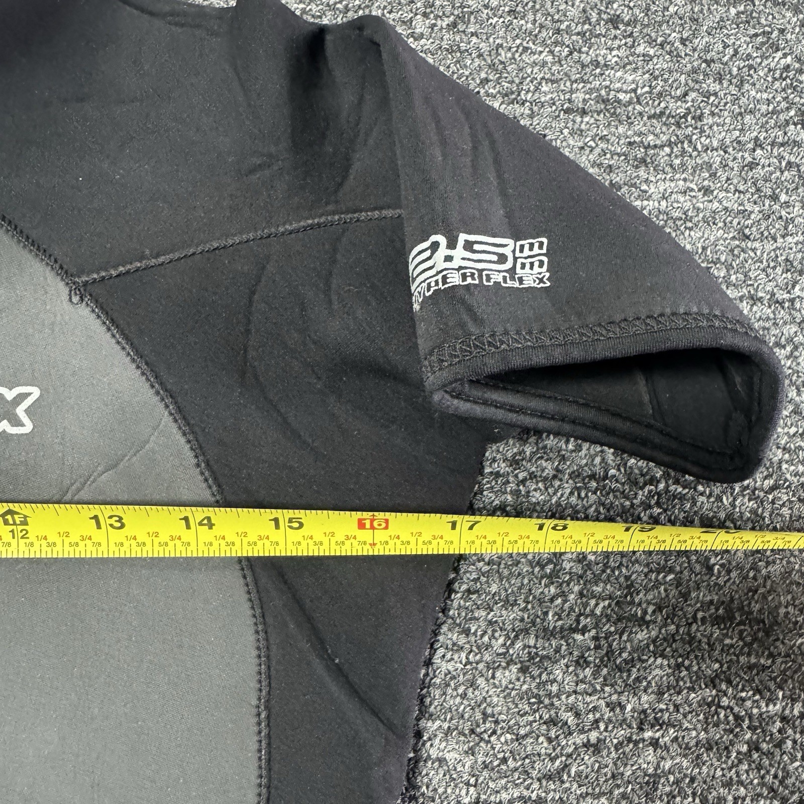 Mens Black Hyperflex 2.5 Shorty/Springsuit Cyclone Series Wetsuit – Size s