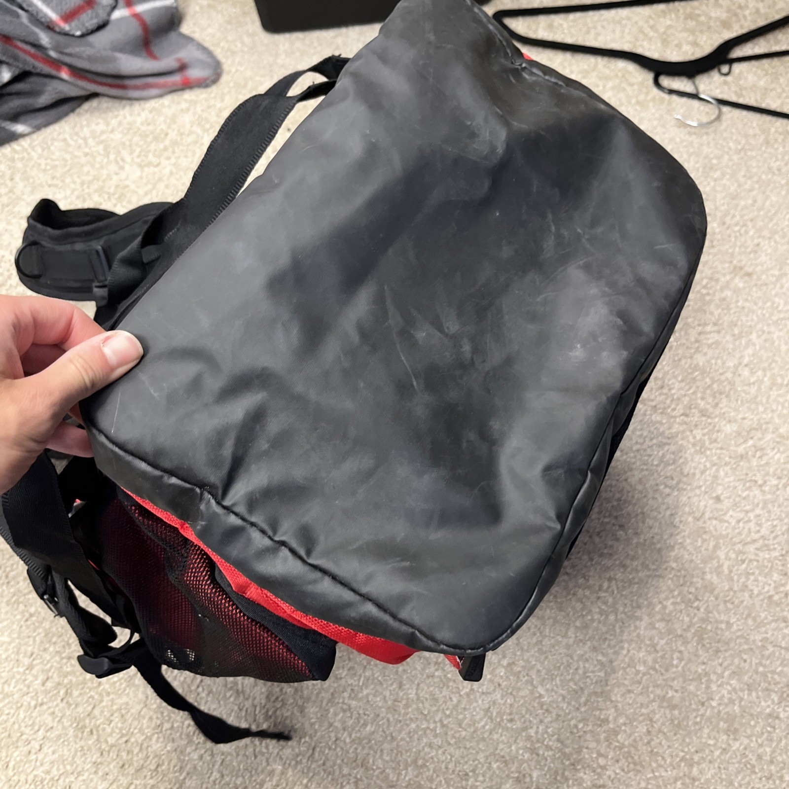 Speedo 35L Teamster Large Swim Backpack Red with Dirt Wet Compartment