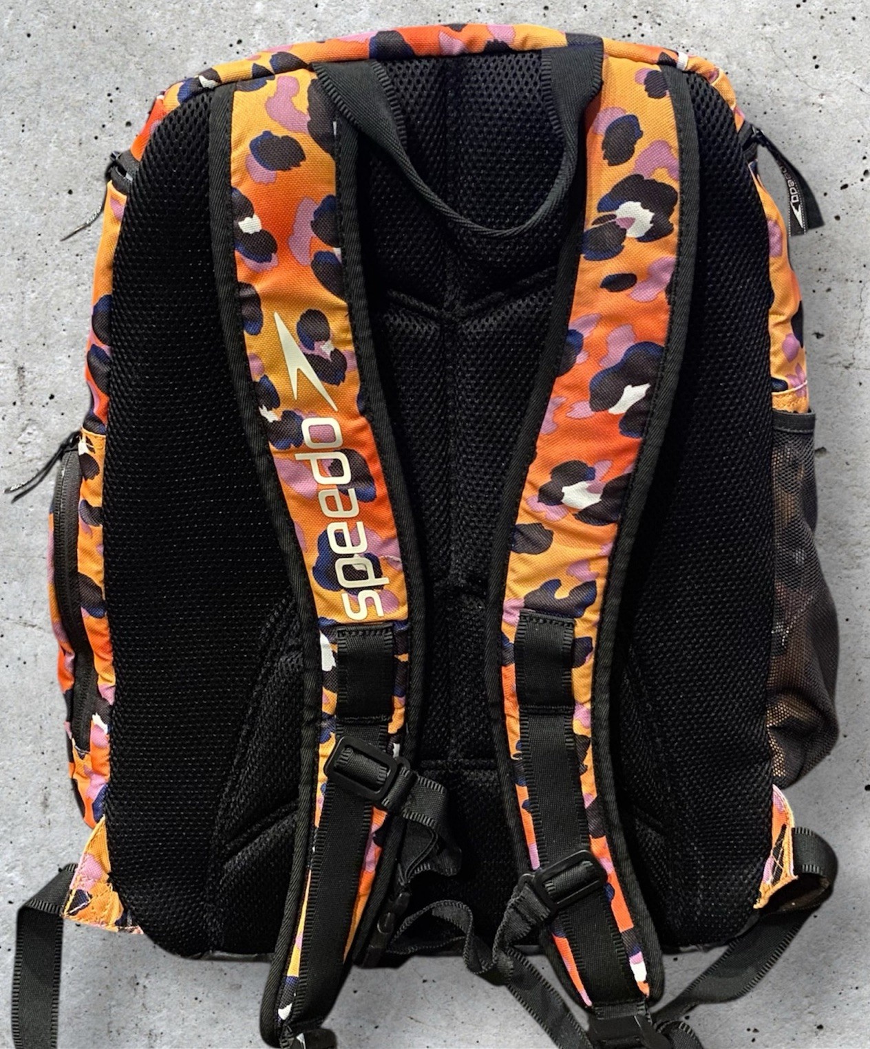 Speedo Teamster 2.0 Orange Pop Cheetah/Leopard Backpack~ 35L ~ EUC