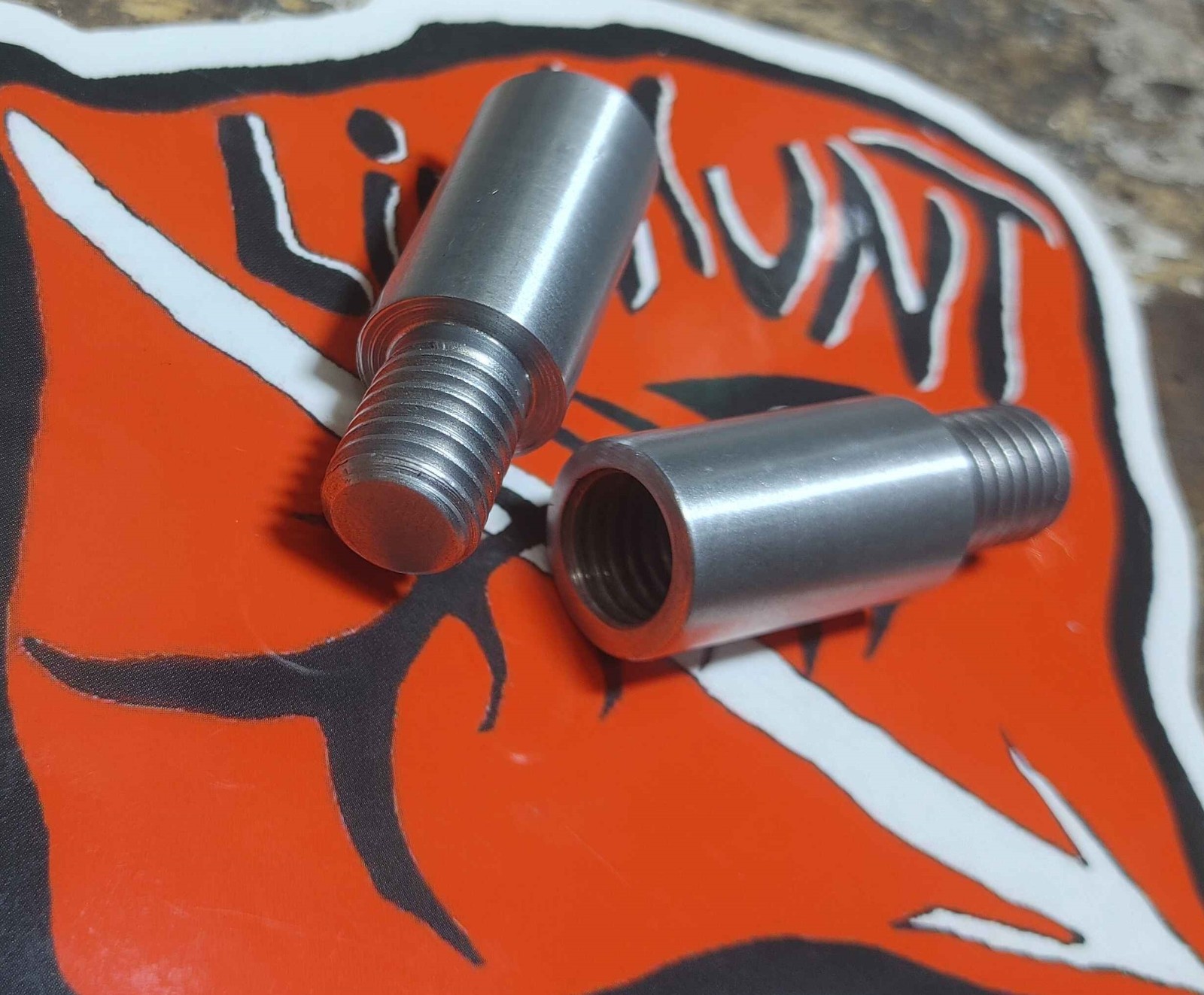 5/8″ Adapter 1/2″-13 Male x 1/2″-13 Female Aluminum B2325-60