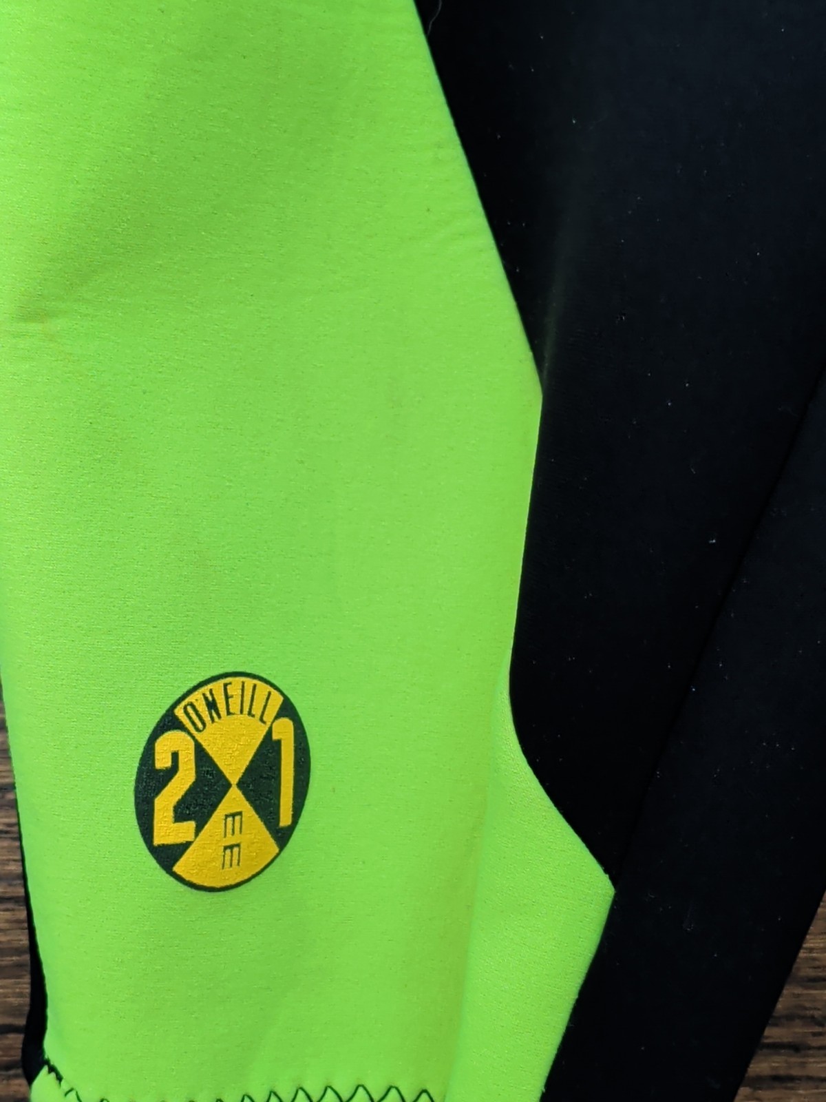 Oneill Reactor 7157 Shorty Wet Suit Diving Surfing Neon Yellow Orange Unisex M