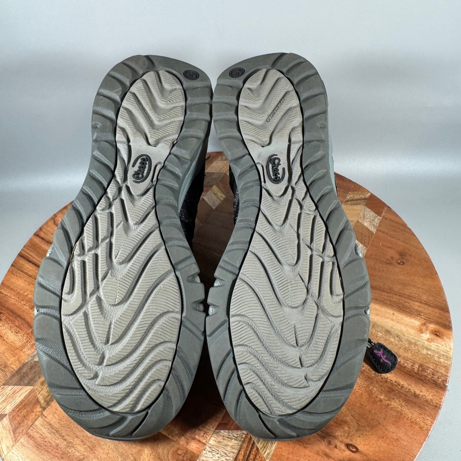 Chaco Outcross Evo 1 Womens 8.5 Black Gray Pink Hiking Water Shoes J104958