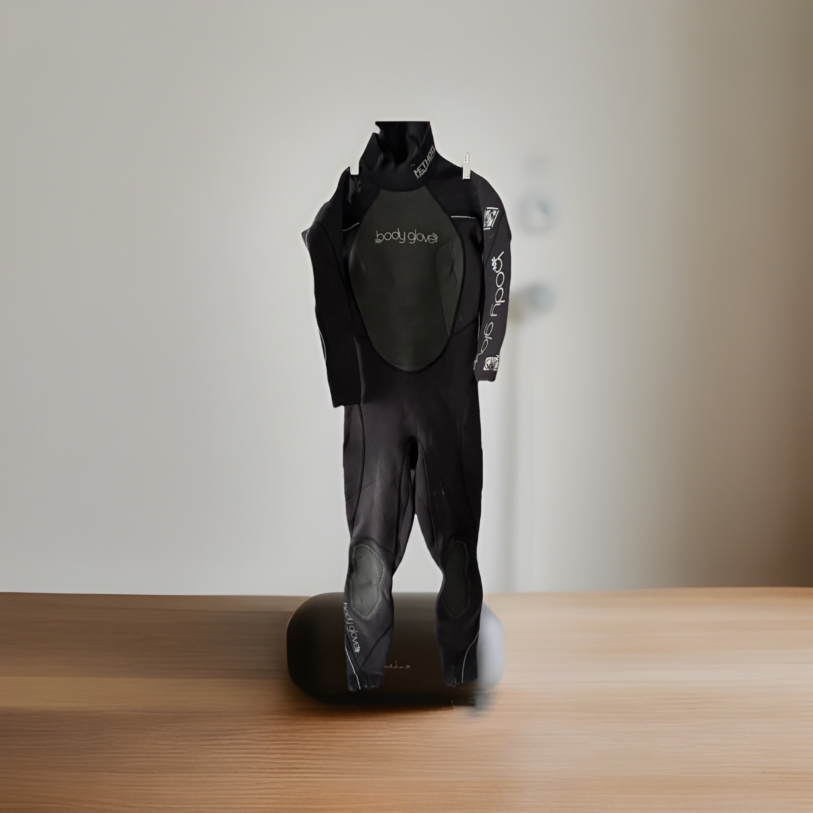 Body Glove Womens Wetsuit Size 5/6 (Black/Army Green)