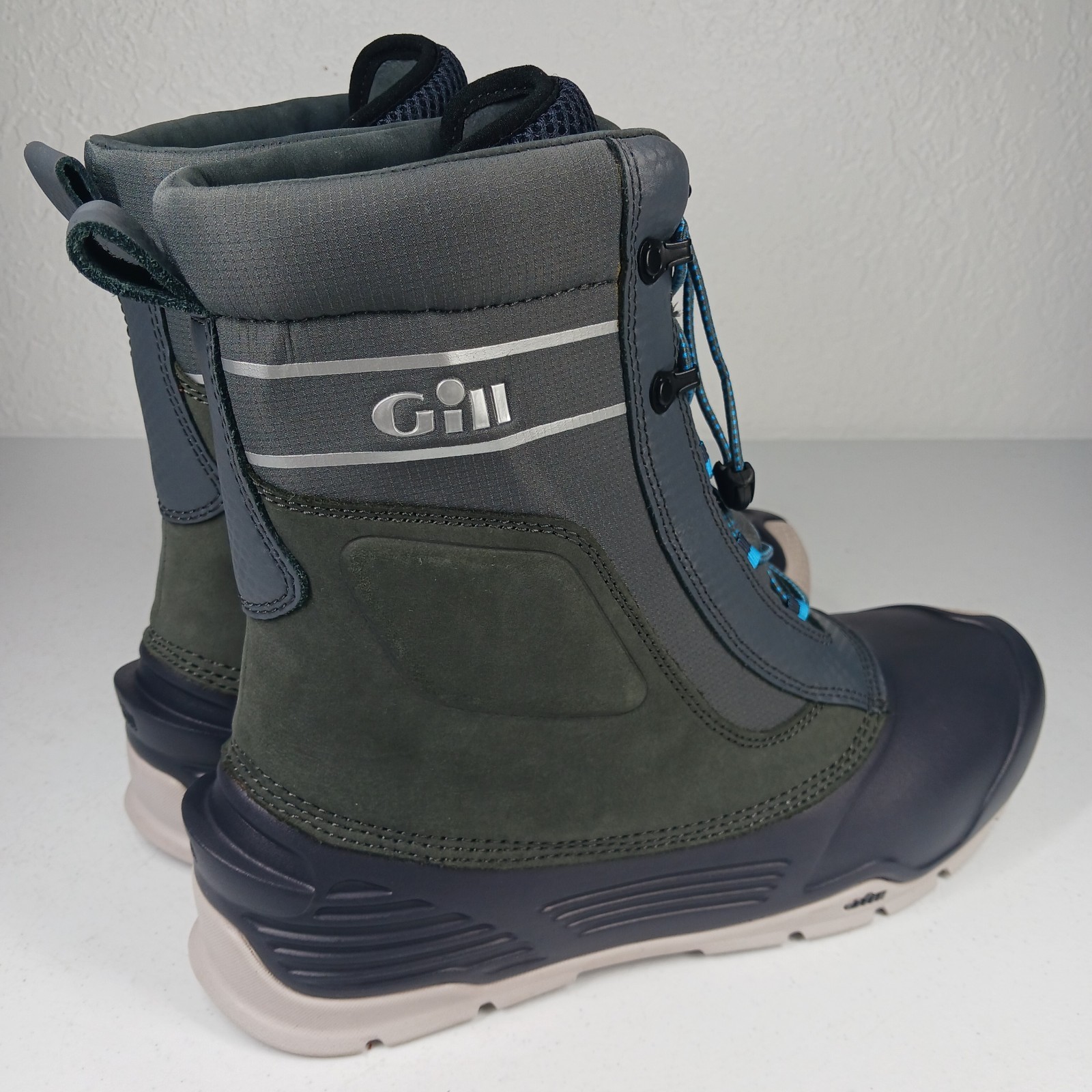 Gill Sailing Race Boots 915 Graphite Mens 10 Offshore-style Water Proof 122075