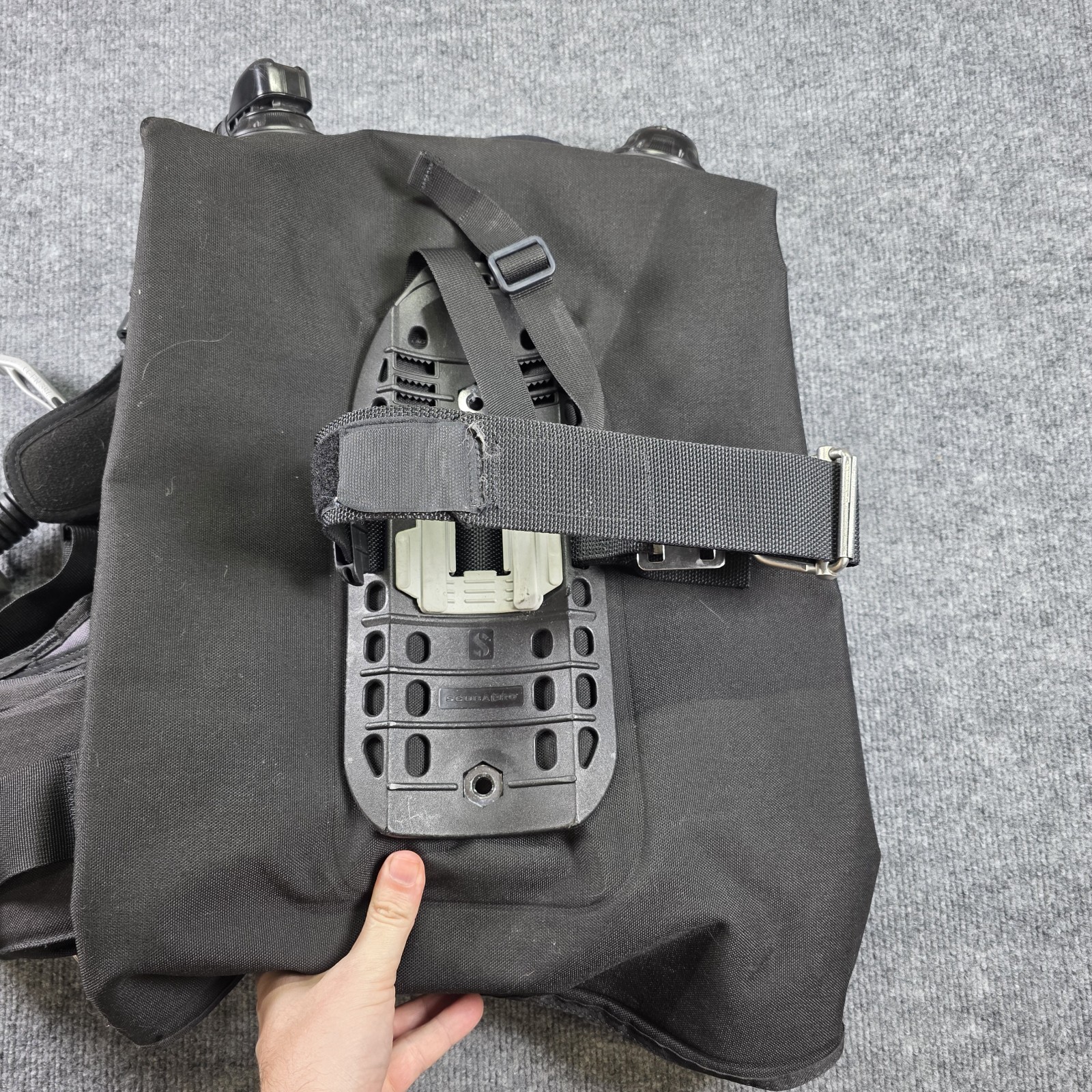 Lady Hawk Scuba Pro (BCD) Black And Grey
