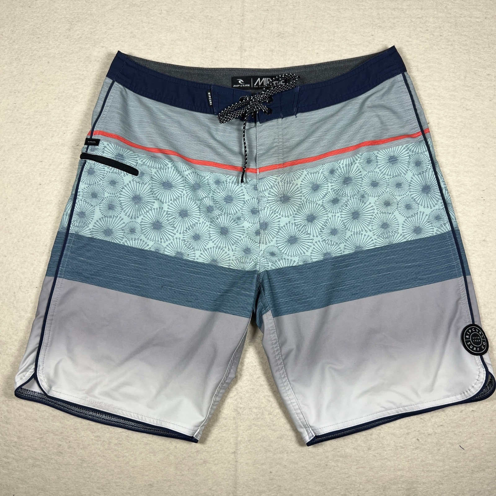Rip Curl Mirage Boardshorts Men Size 34 Blue Gray Floral Print Ultimate