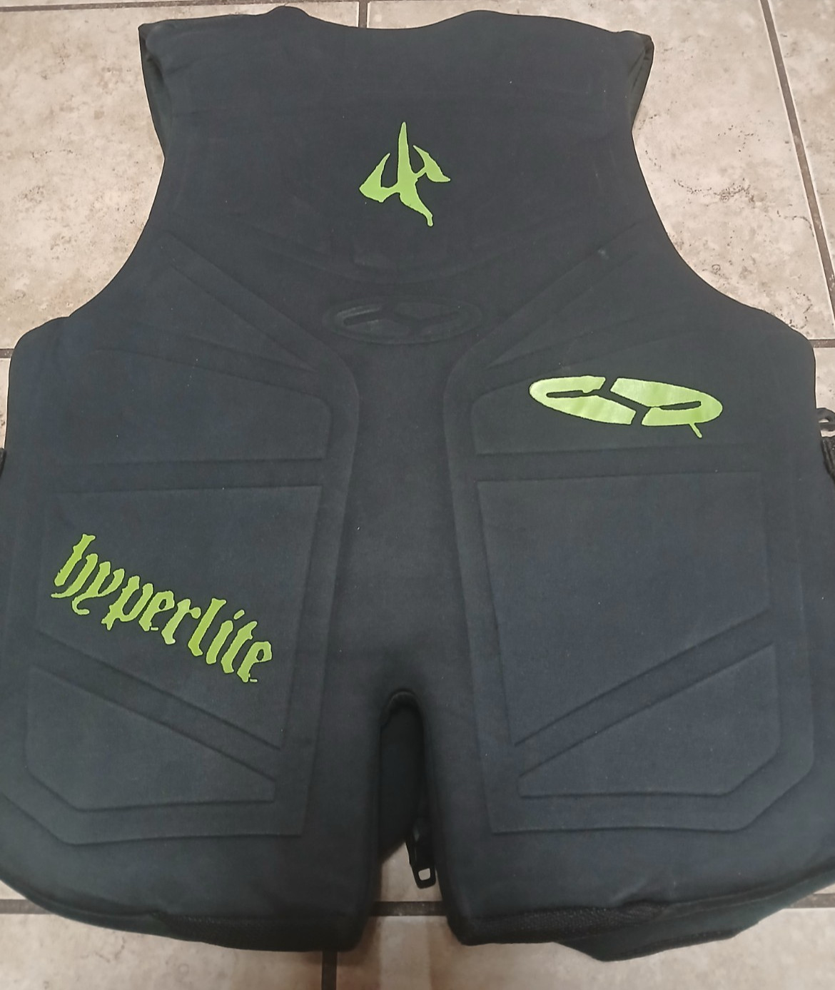 Hyperlite Adult Medium Over 90lb. 36 – 40 Inch Wakeboard Vest Life Jacket