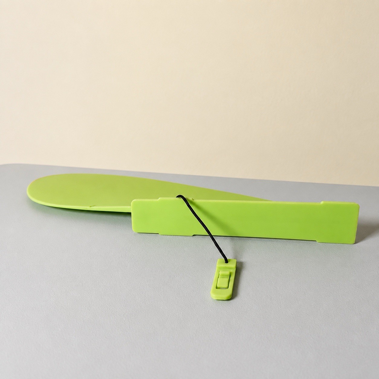 Stand Up Paddleboard Fin – Neon Yellow/Green Slide-In Mount with Clip Tool Free