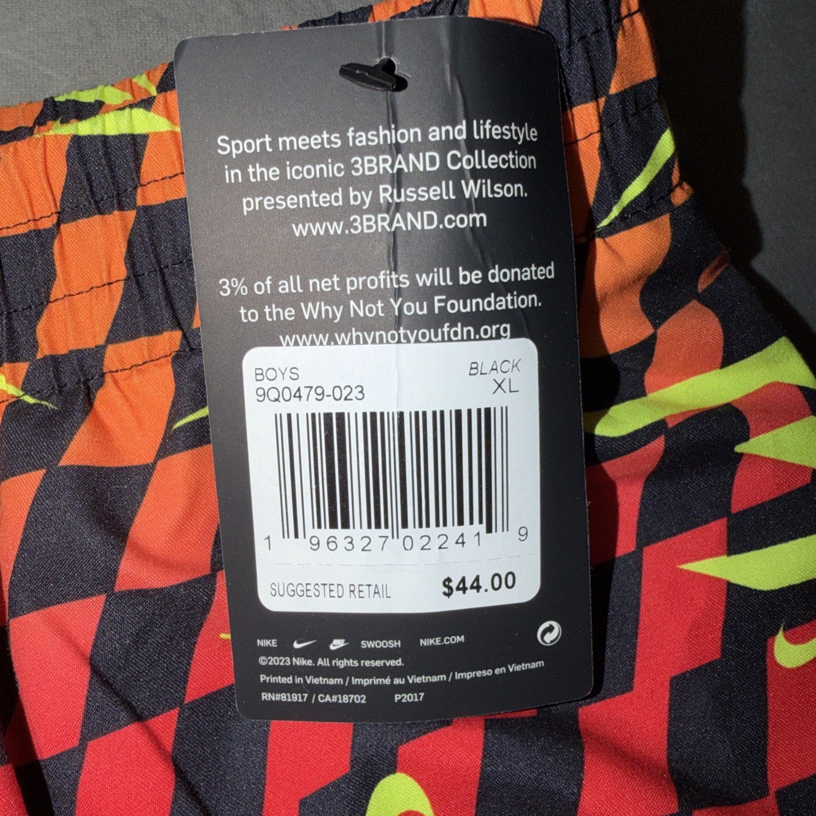 Nike 3 Brand Youth Boys Swim Trunks With Liner Sz XL Orange/Red/Grn