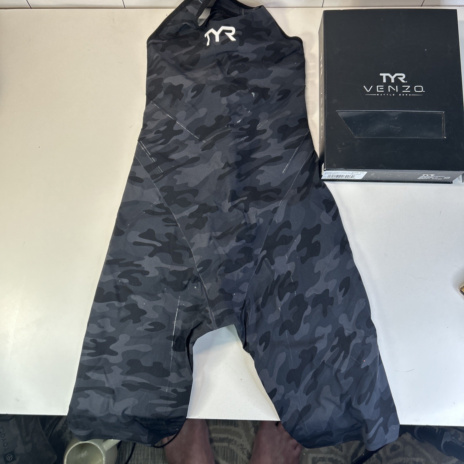 TYR Venzo Camo Women Tech Suit Size 26 Open Back Black Open Box.