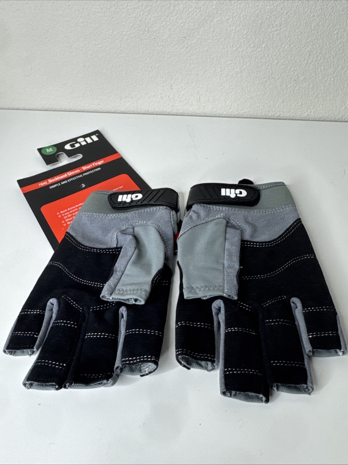 New Gill Size Medium Deckhand Sailing Gloves Short Finger Black Gray #7042