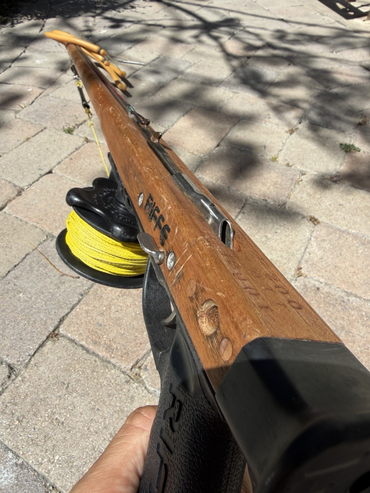 RIFFE Euro 110 Teak Speargun w/ Reel Slip Tip Shaft Spearfishing Setup